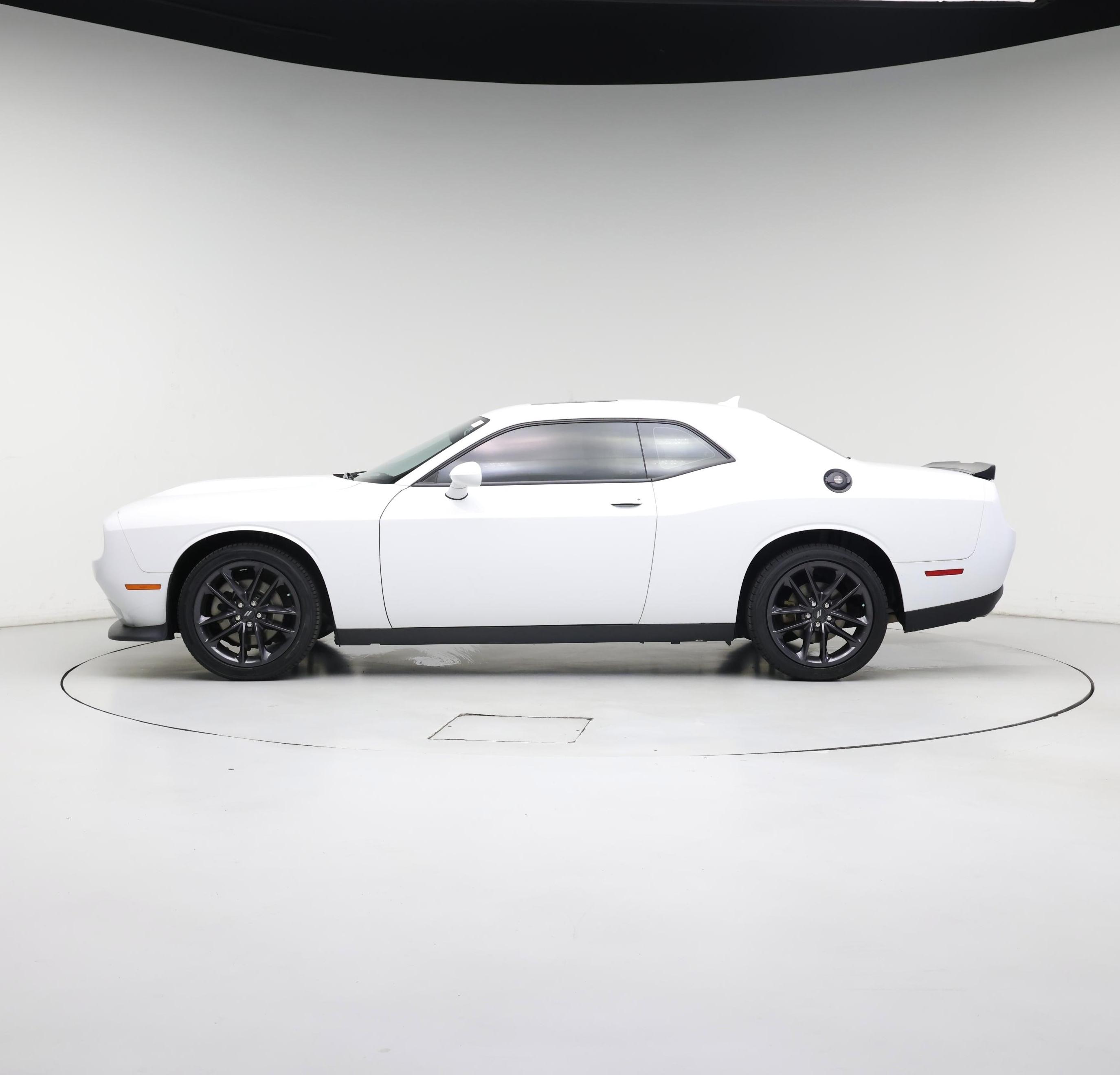 Thumbnail: 2021 Dodge Challenger - 3