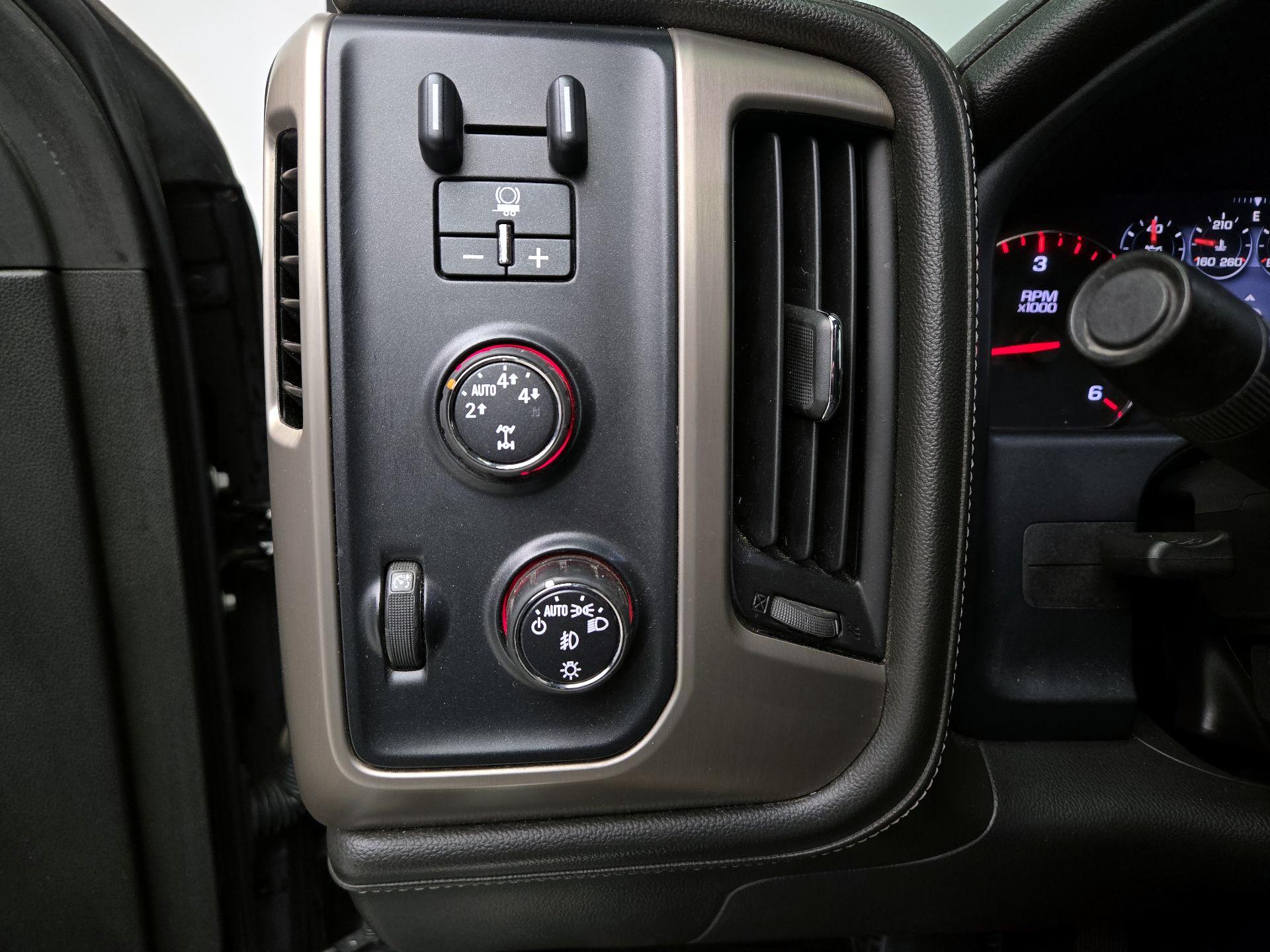 Thumbnail: 2016 GMC Sierra 1500 - 13