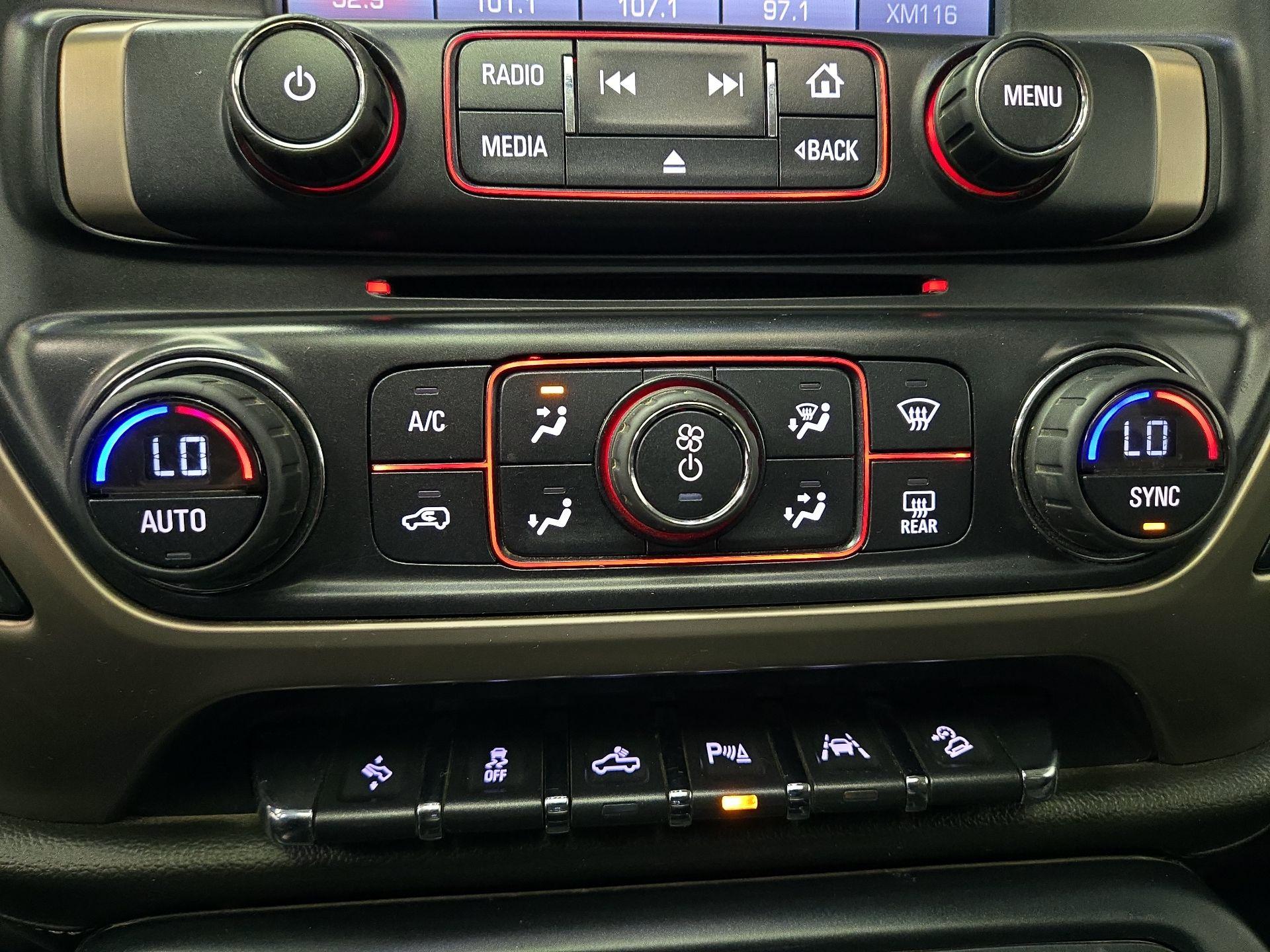 Thumbnail: 2016 GMC Sierra 1500 - 16