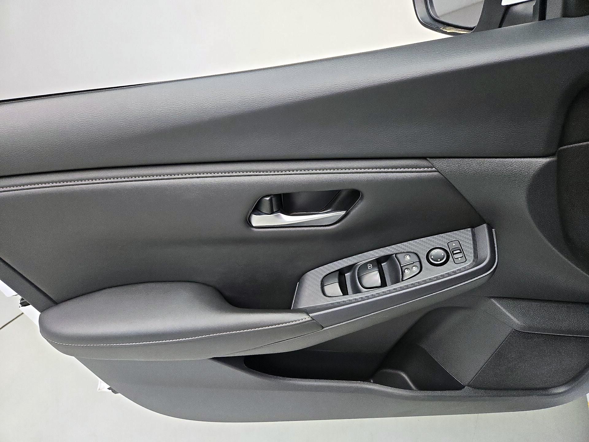 Thumbnail: 2024 Nissan Sentra - 12