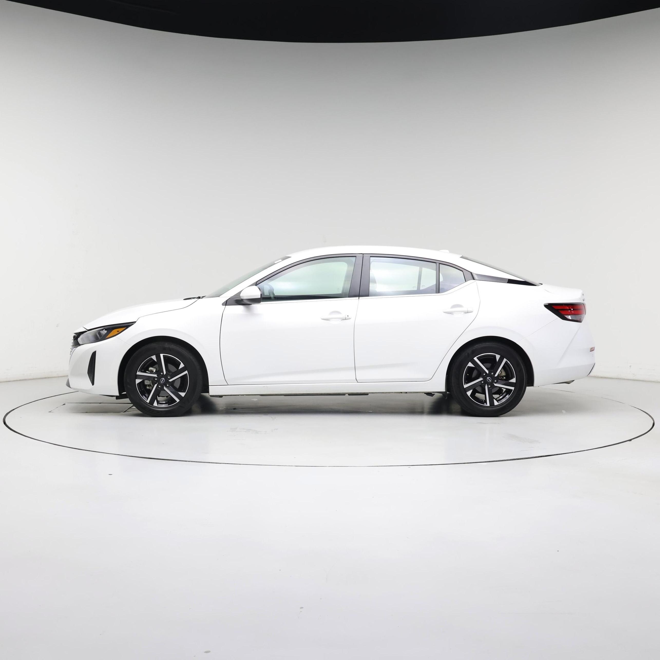 Thumbnail: 2024 Nissan Sentra - 3