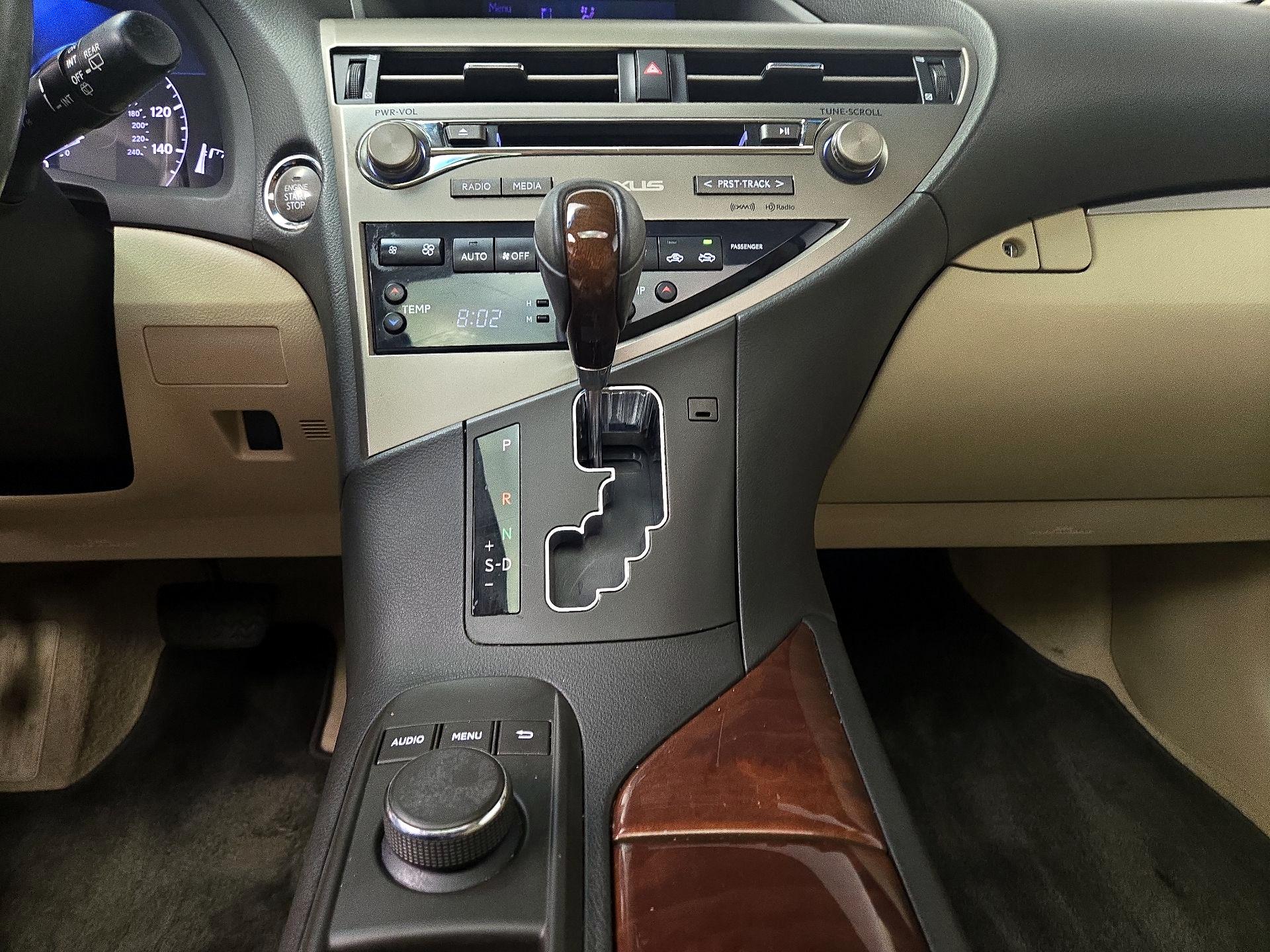 Thumbnail: 2015 Lexus RX - 17