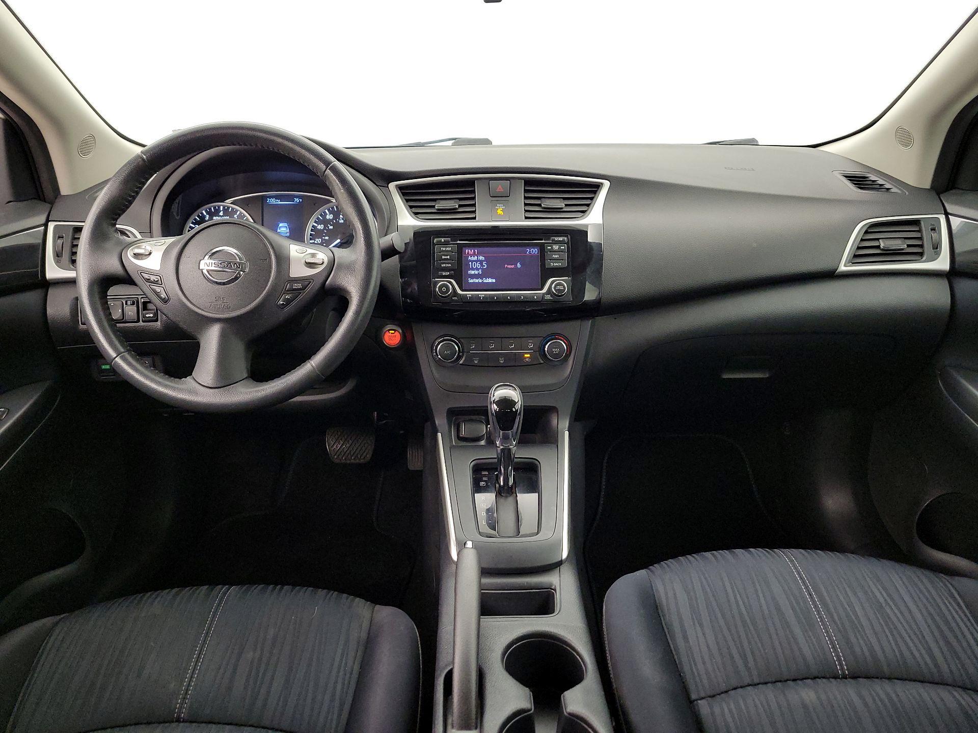 Thumbnail: 2016 Nissan Sentra - 9