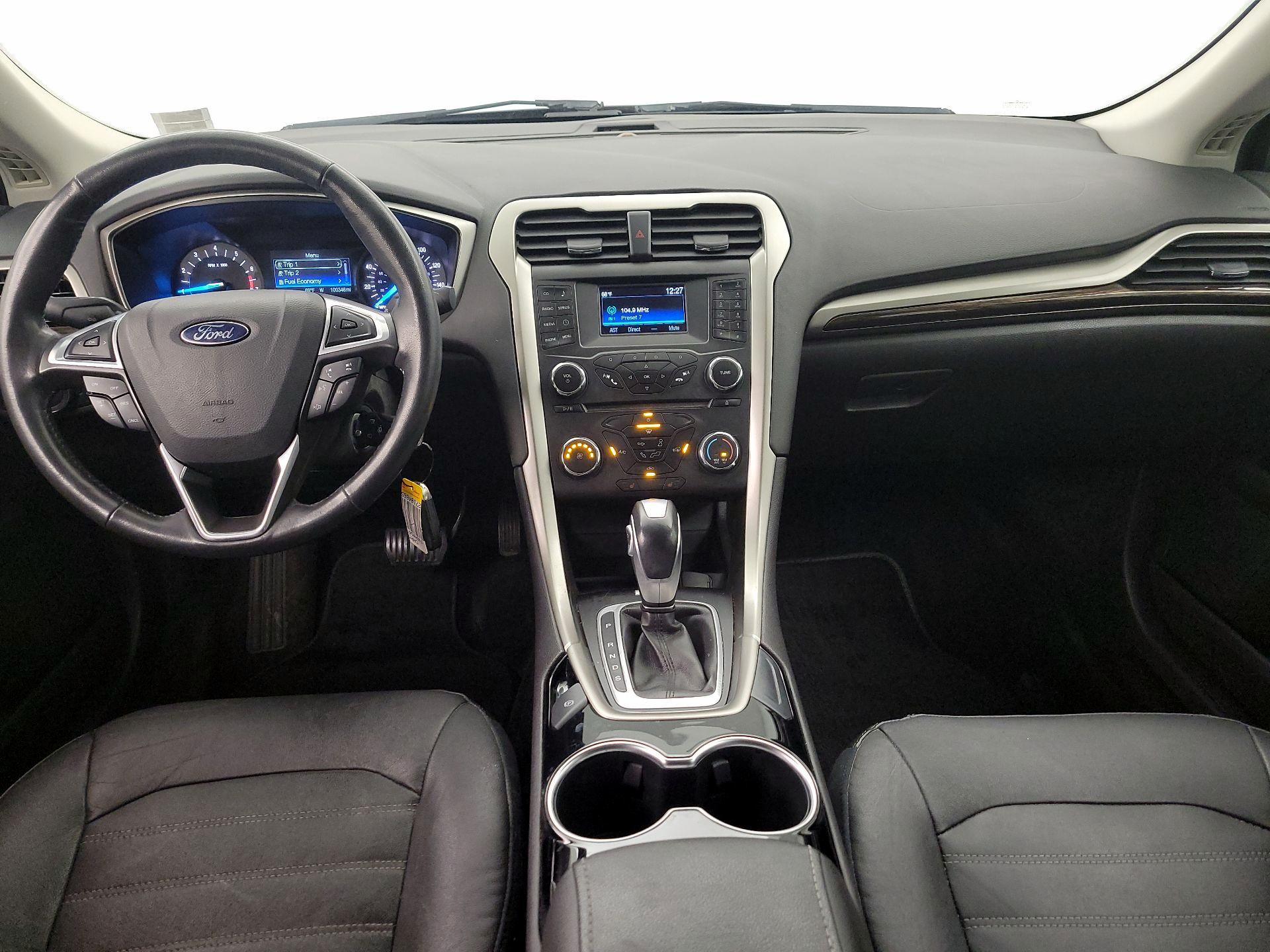 Thumbnail: 2015 Ford Fusion - 9