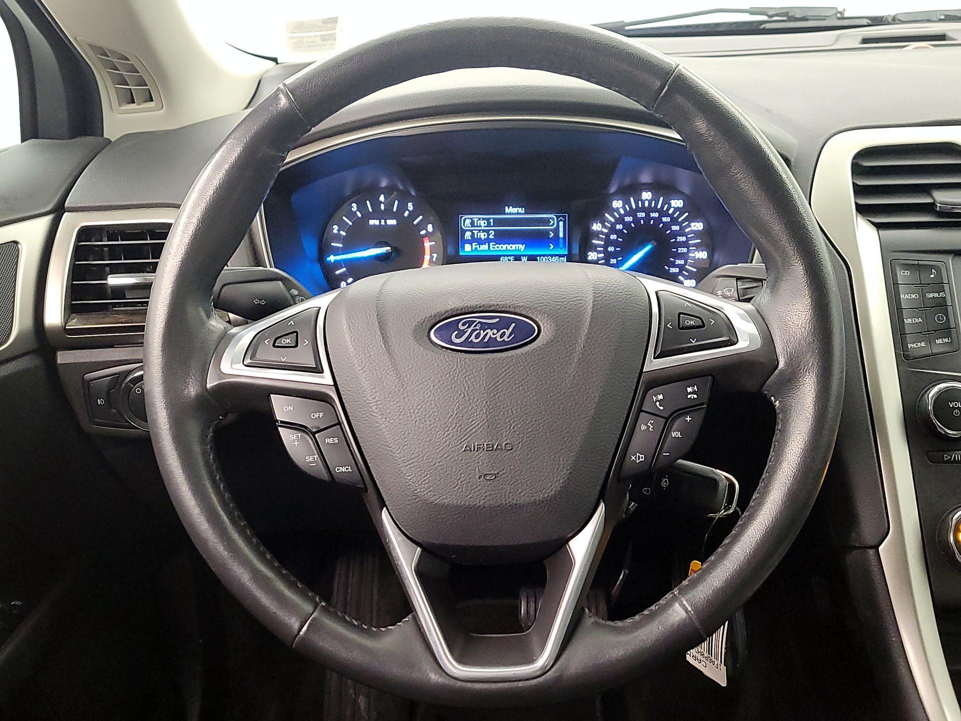 Thumbnail: 2015 Ford Fusion - 10