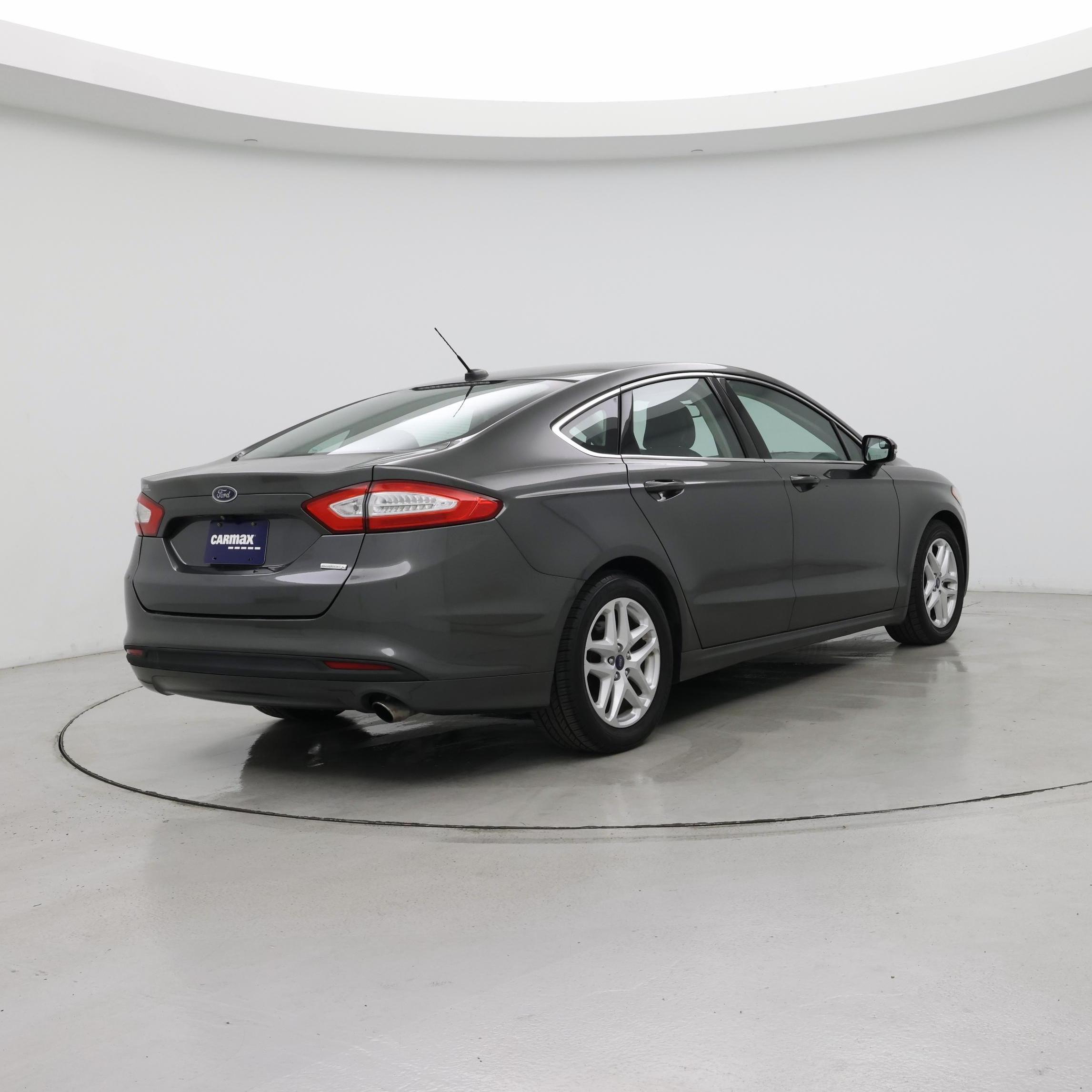 Thumbnail: 2015 Ford Fusion - 8