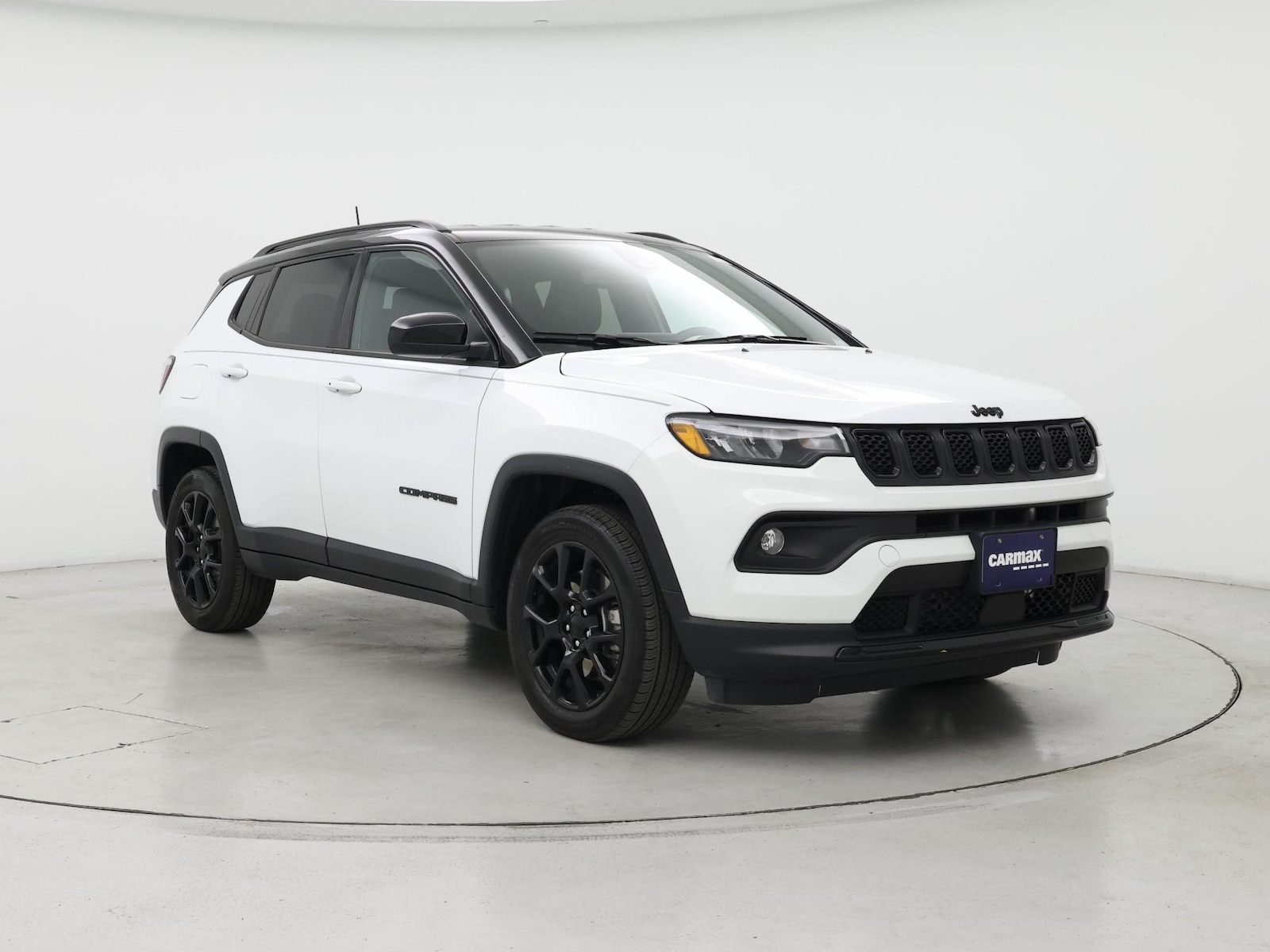 Image 2 of 2023 Jeep Compass Altitude