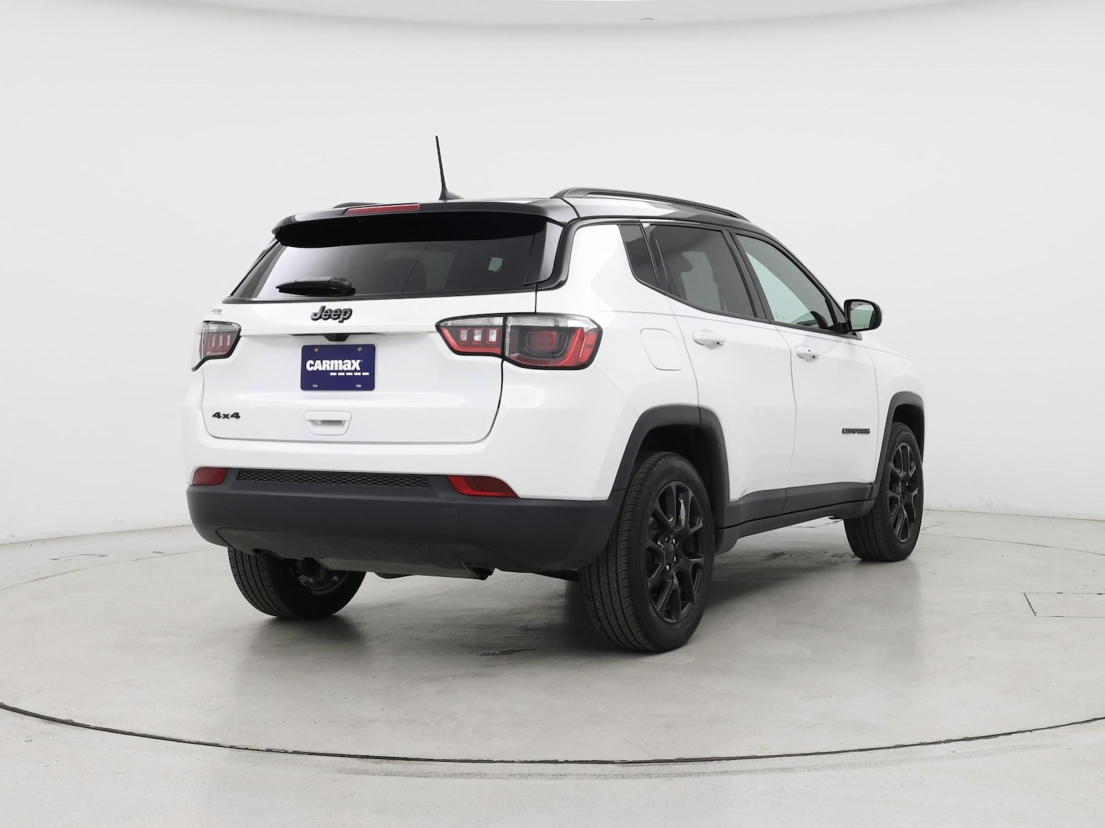 Image 9 of 2023 Jeep Compass Altitude