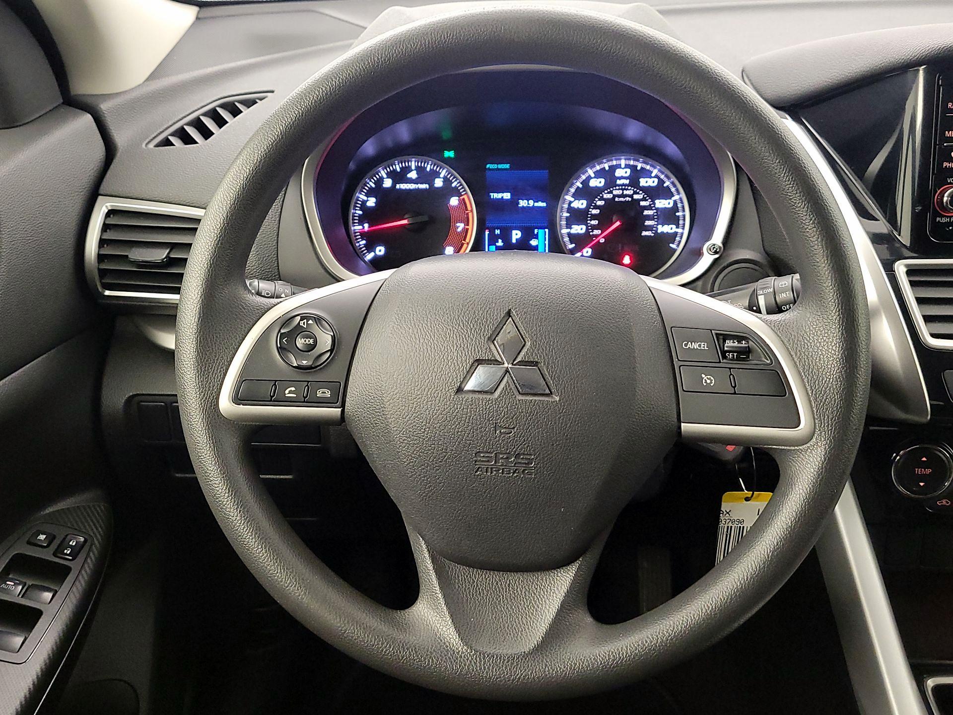 Thumbnail: 2020 Mitsubishi Eclipse Cross - 10