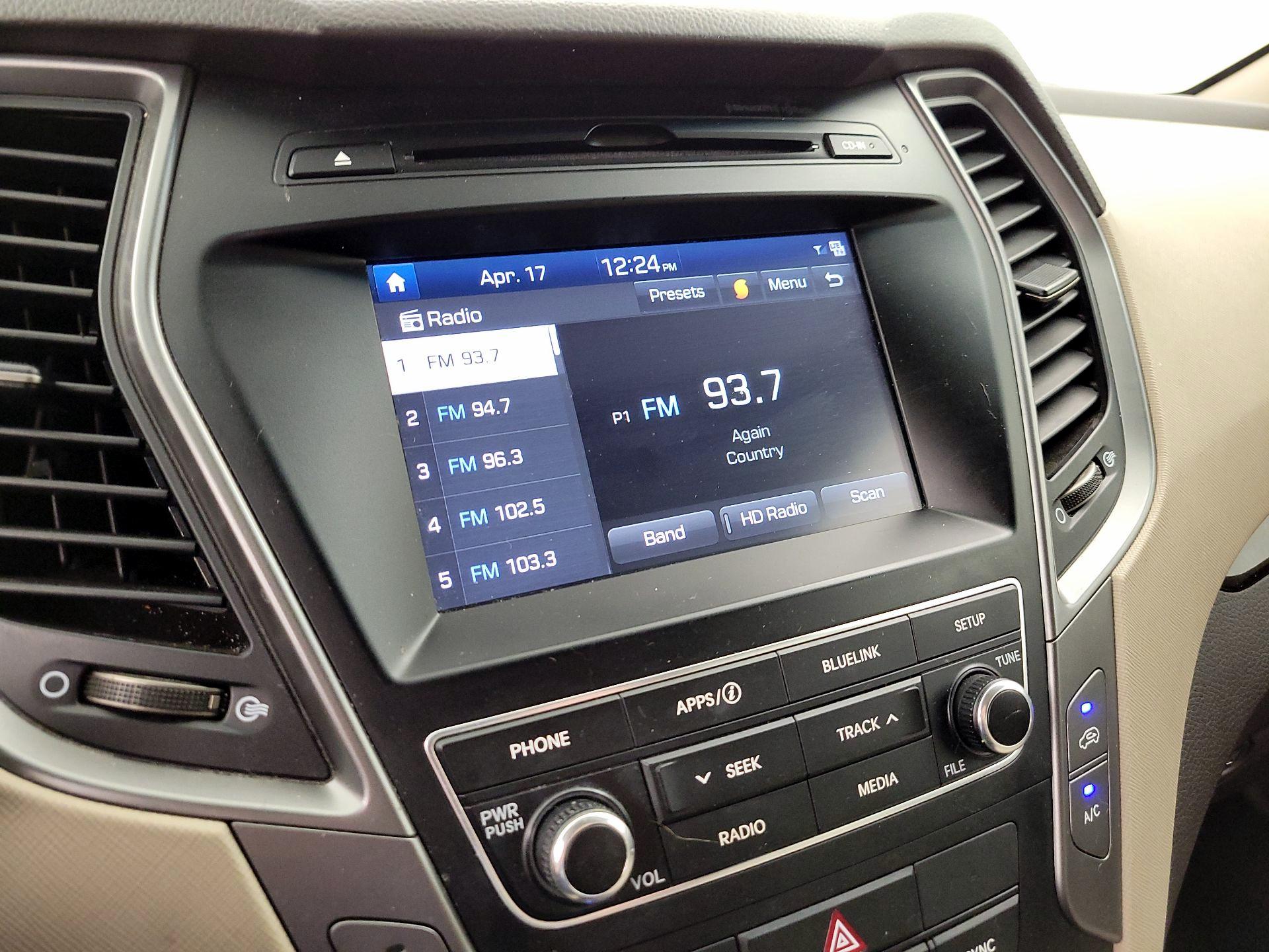 Thumbnail: 2018 Hyundai Santa Fe - 15