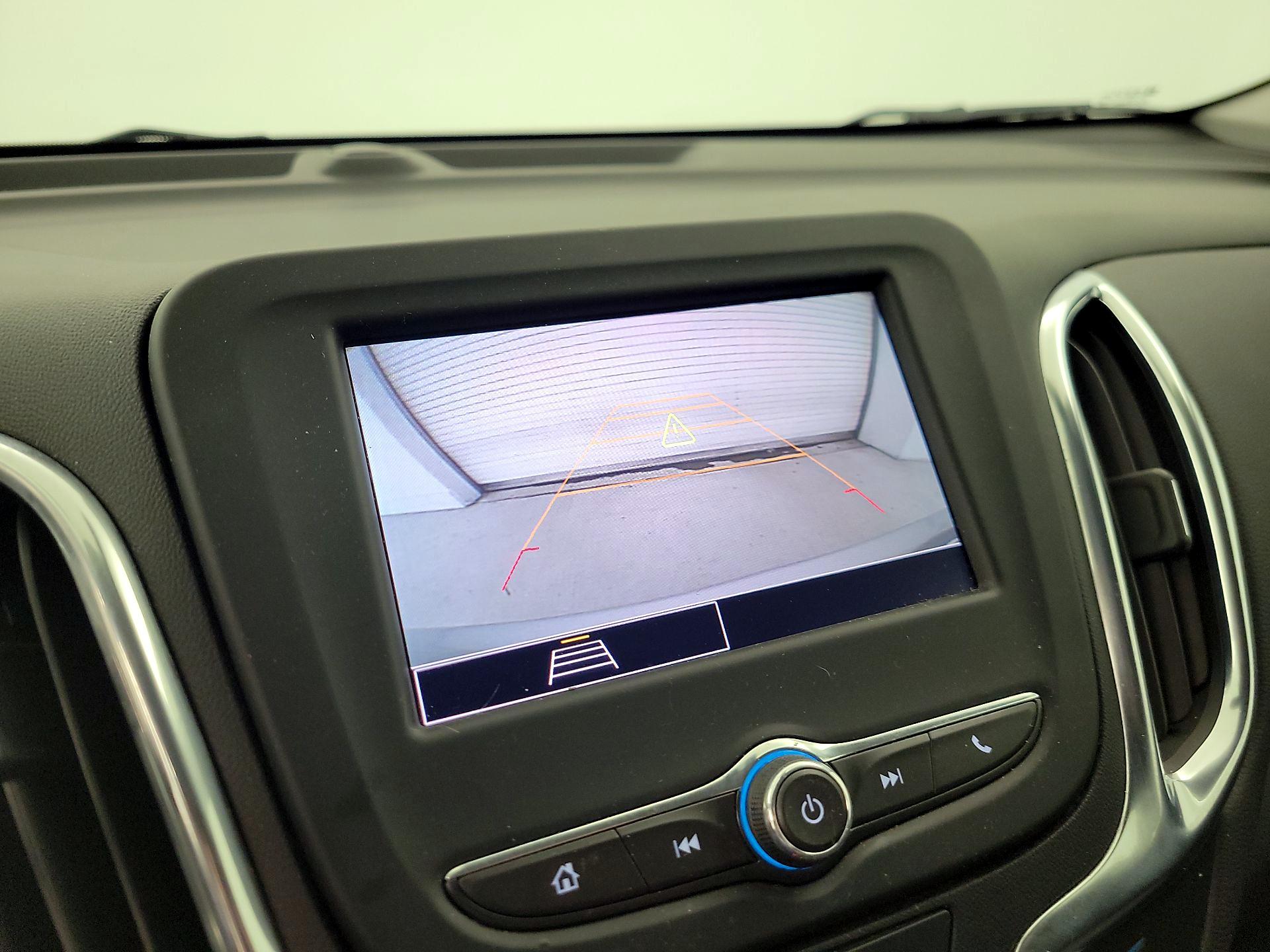 Thumbnail: 2022 Chevrolet Equinox - 14