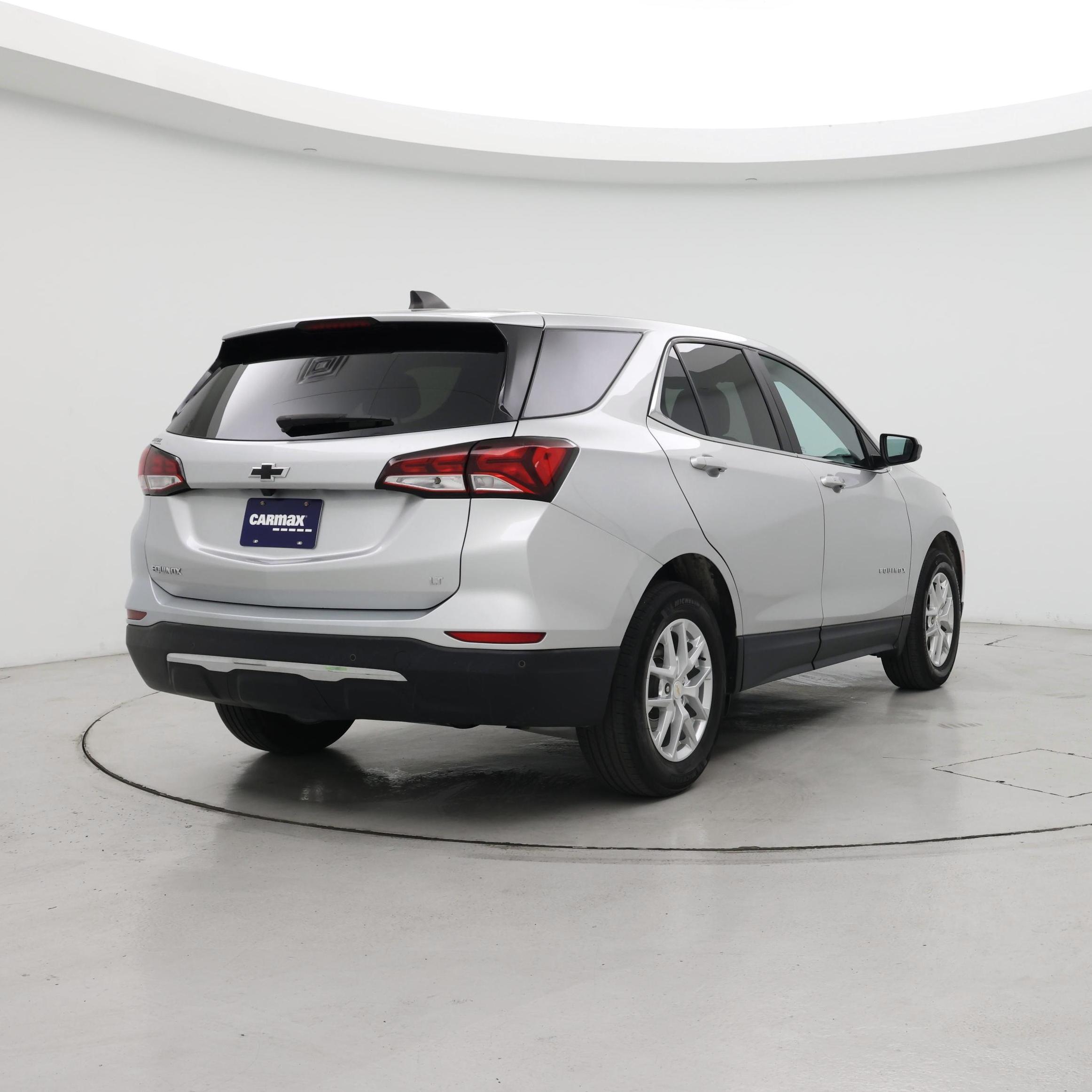 Thumbnail: 2022 Chevrolet Equinox - 8