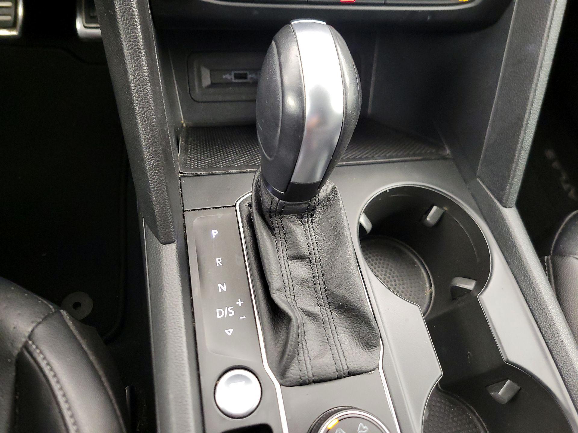 Thumbnail: 2020 Volkswagen Atlas - 17