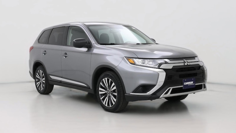 2020 Mitsubishi Outlander ES Hero Image