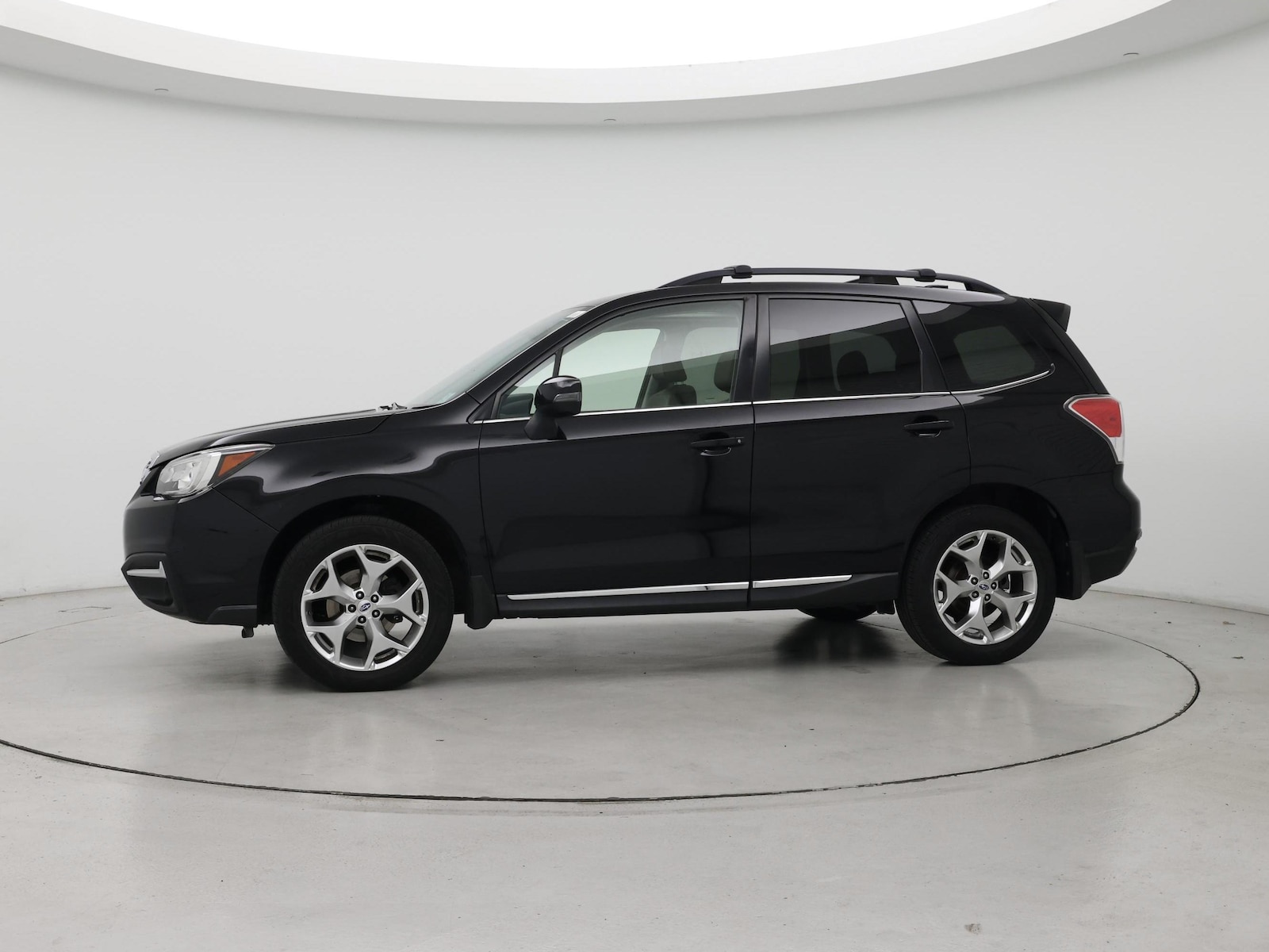 Image 4 of 2017 Subaru Forester 2.5I Touring