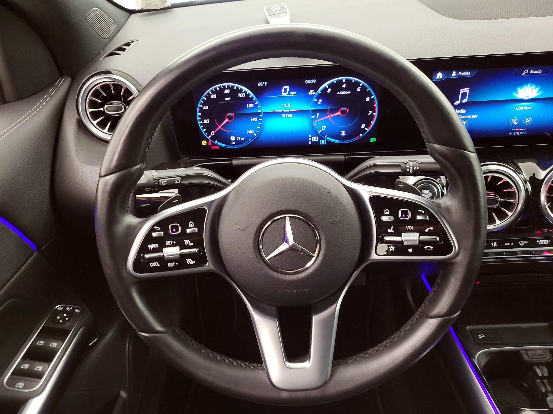 Thumbnail: 2023 Mercedes-Benz GLA - 10
