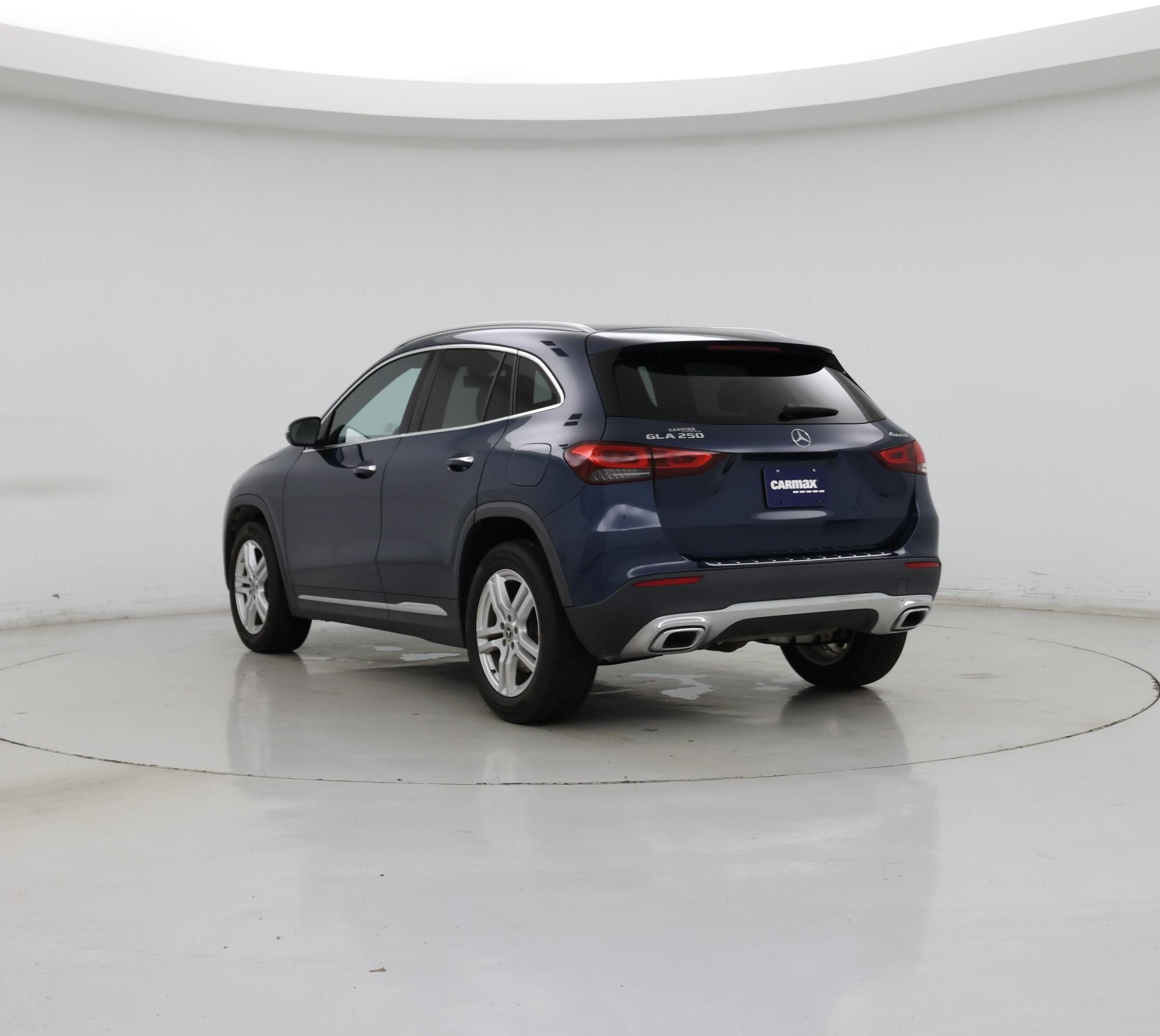 Thumbnail: 2023 Mercedes-Benz GLA - 2