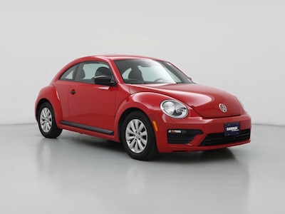 2017 Volkswagen Beetle S -
                Saint Louis, MO
