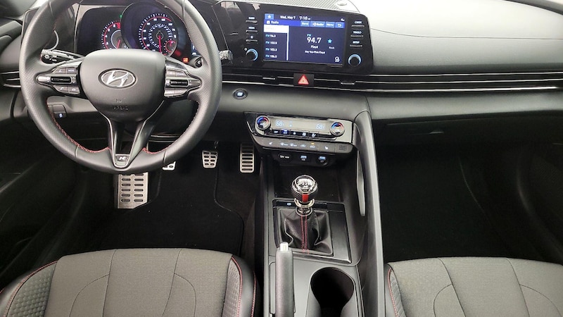 2022 Hyundai Elantra N Line 9