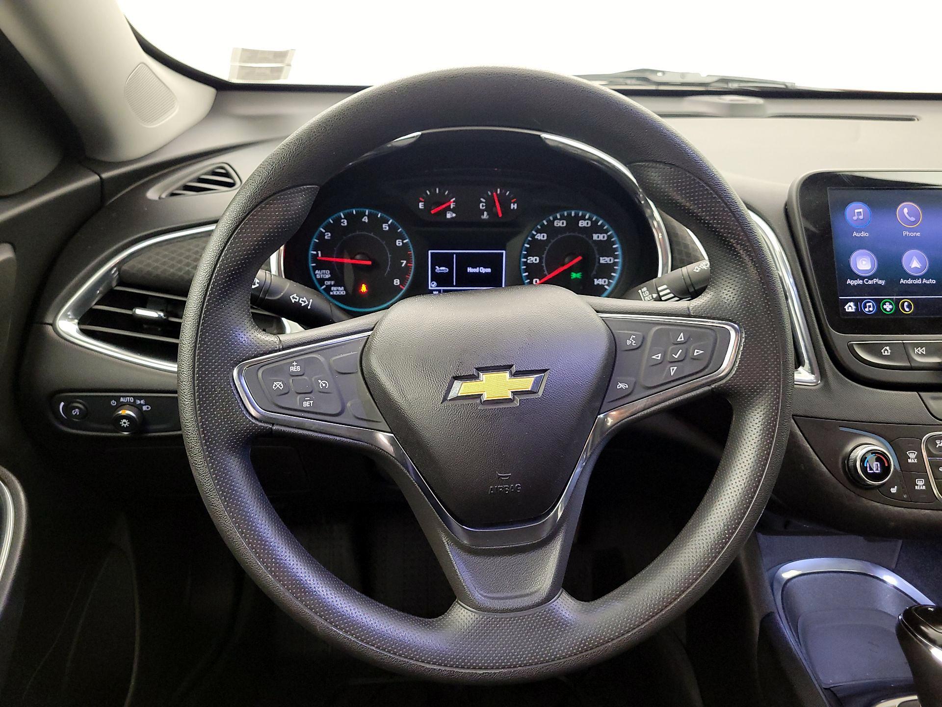 Thumbnail: 2019 Chevrolet Malibu - 10