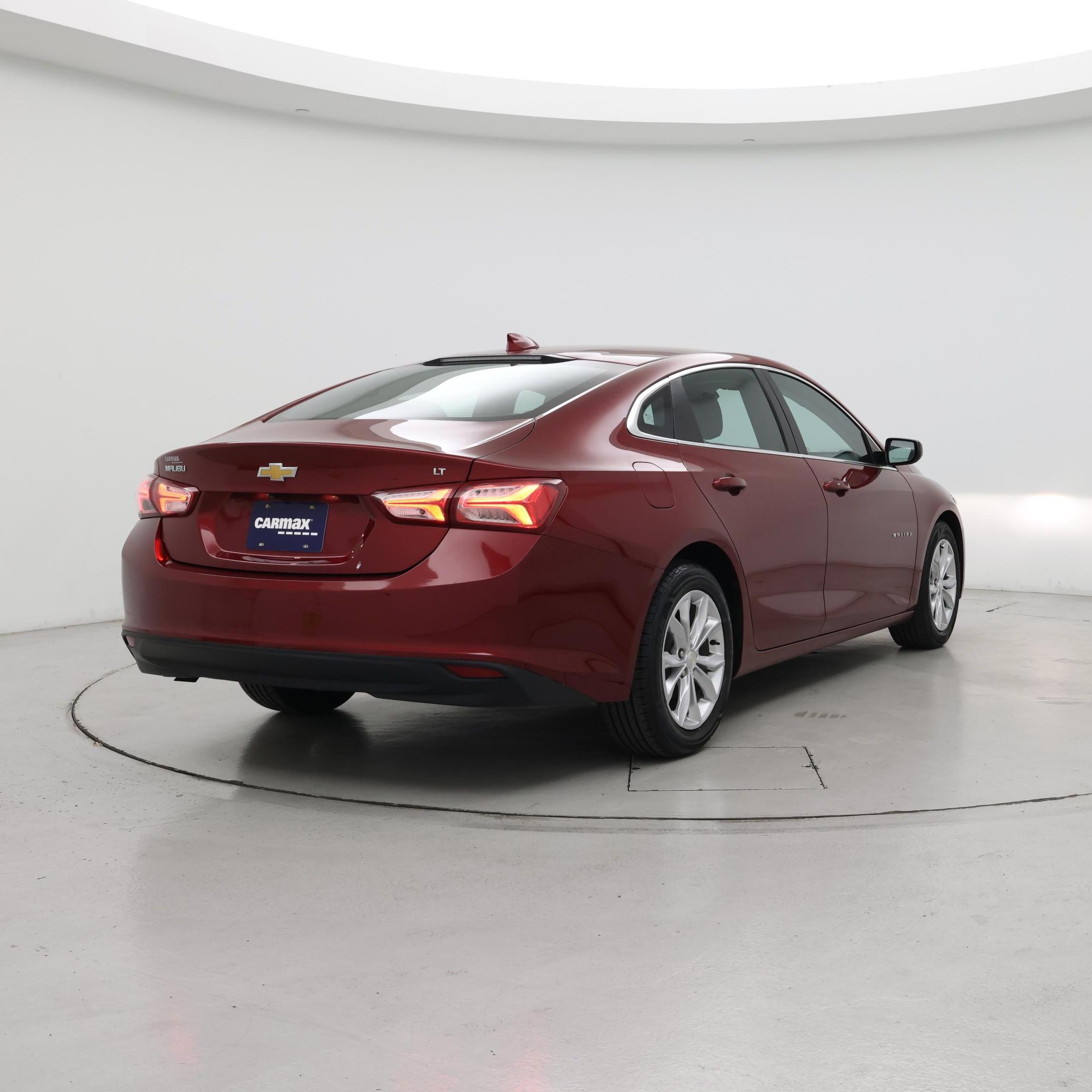 Thumbnail: 2019 Chevrolet Malibu - 8