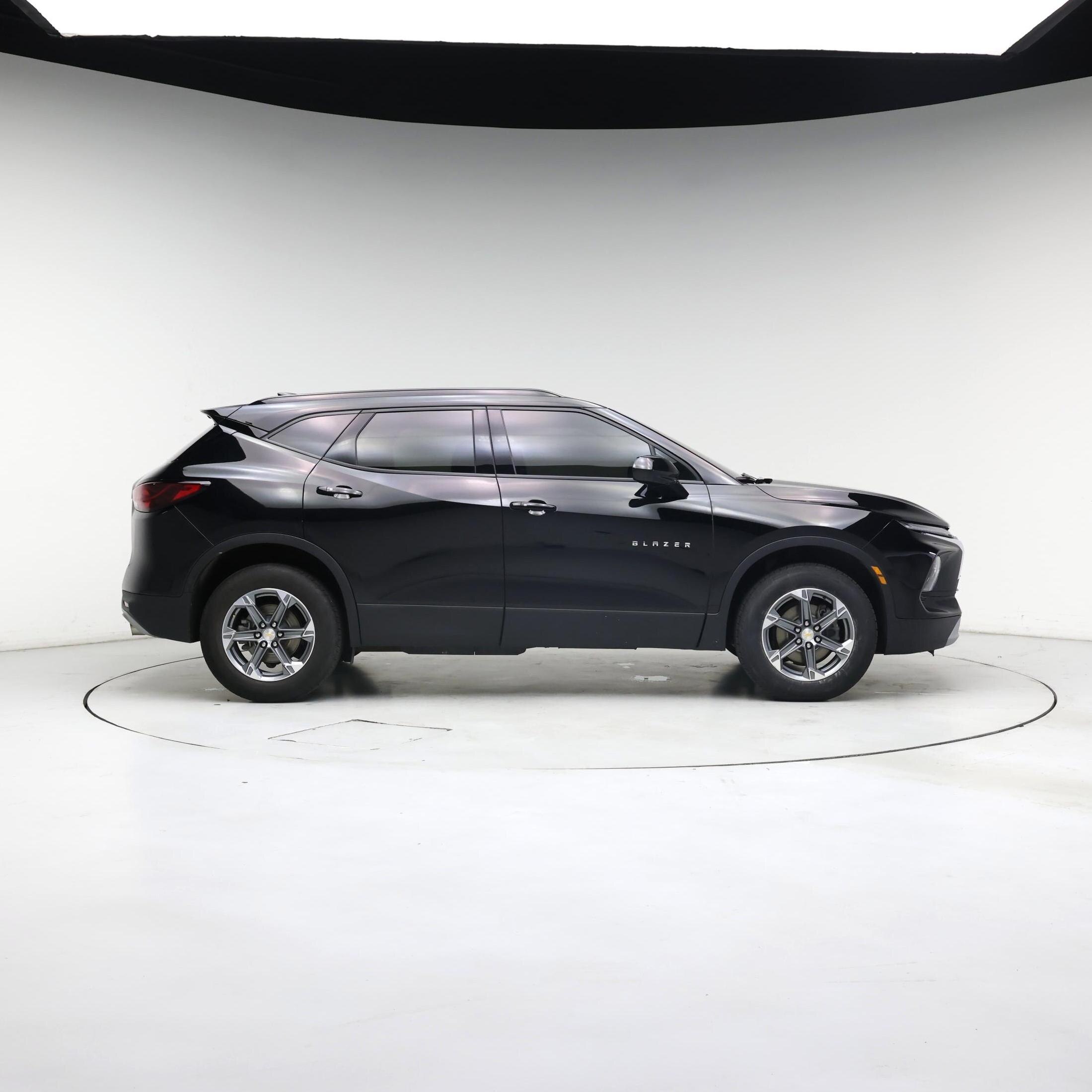 Thumbnail: 2023 Chevrolet Blazer - 7