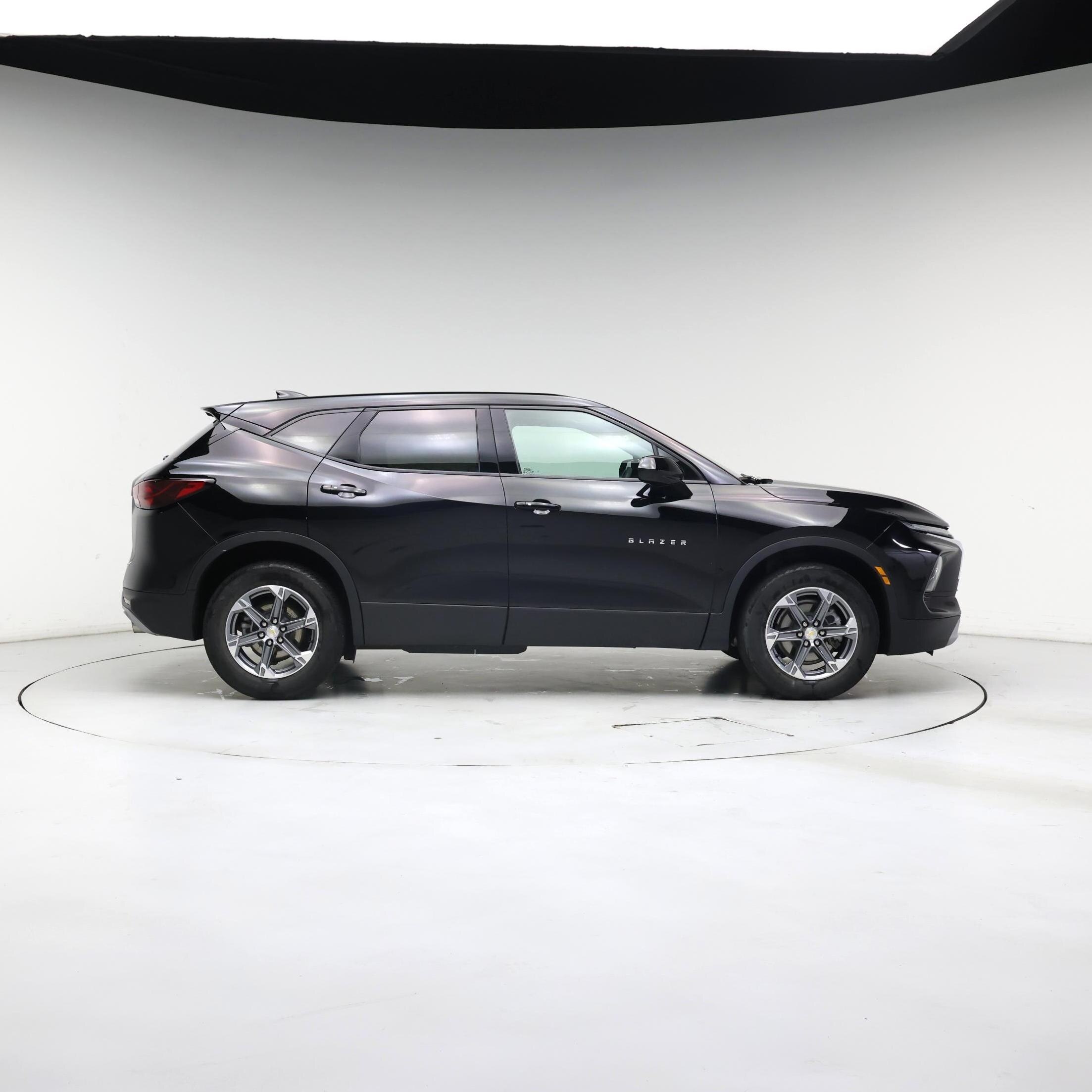 Thumbnail: 2023 Chevrolet Blazer - 7