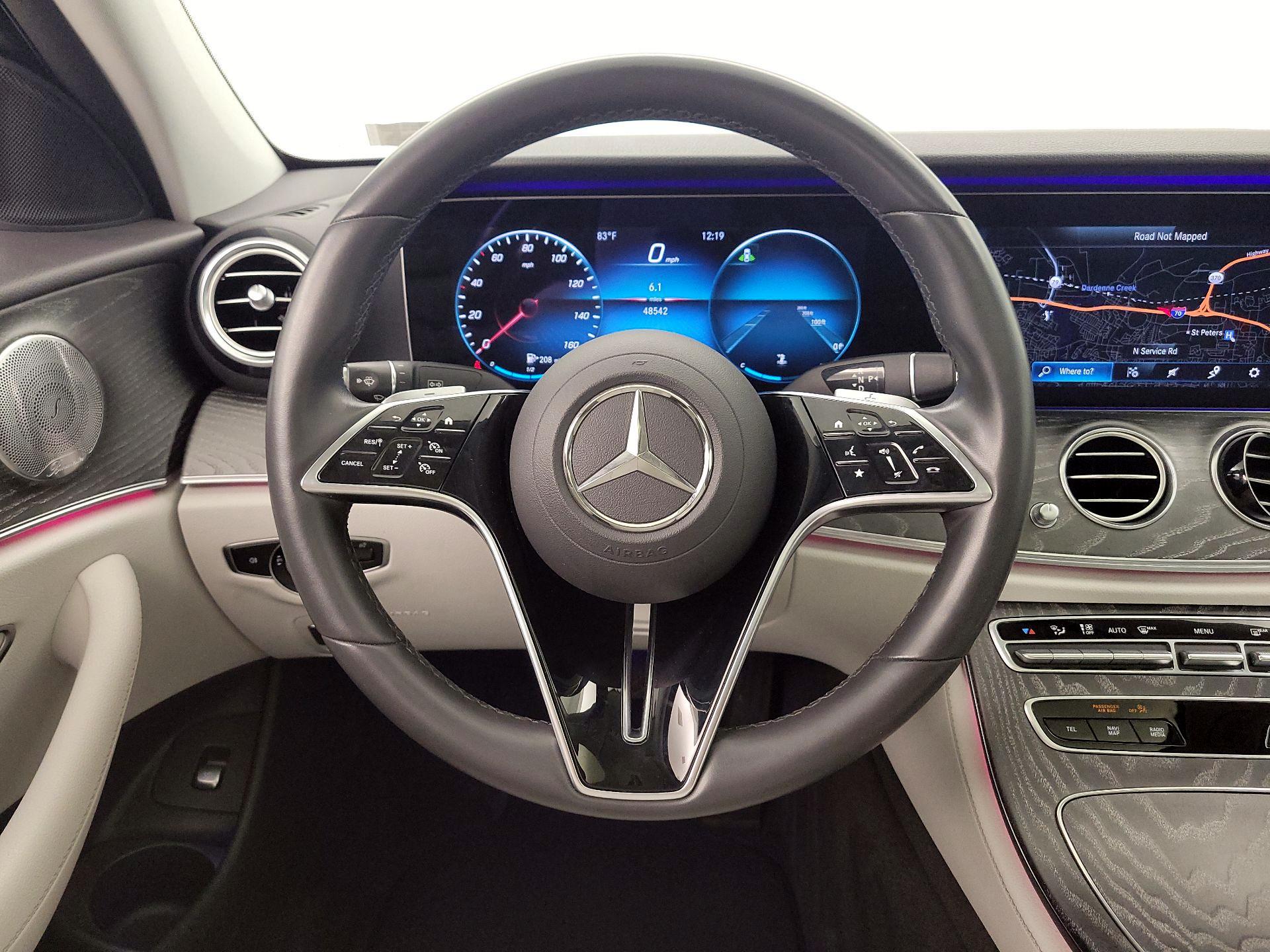 Thumbnail: 2021 Mercedes-Benz E-Class - 10