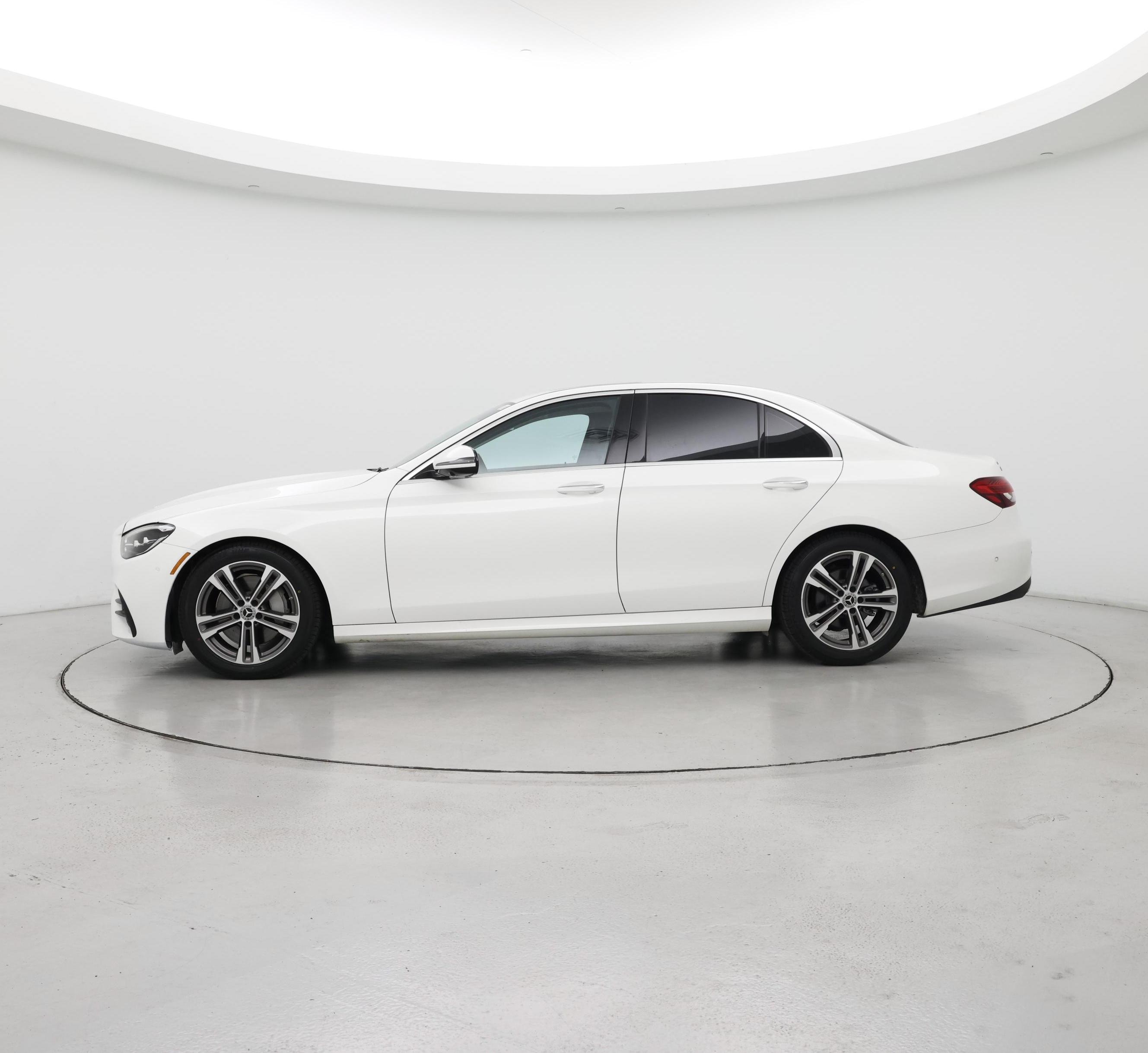 Thumbnail: 2021 Mercedes-Benz E-Class - 3