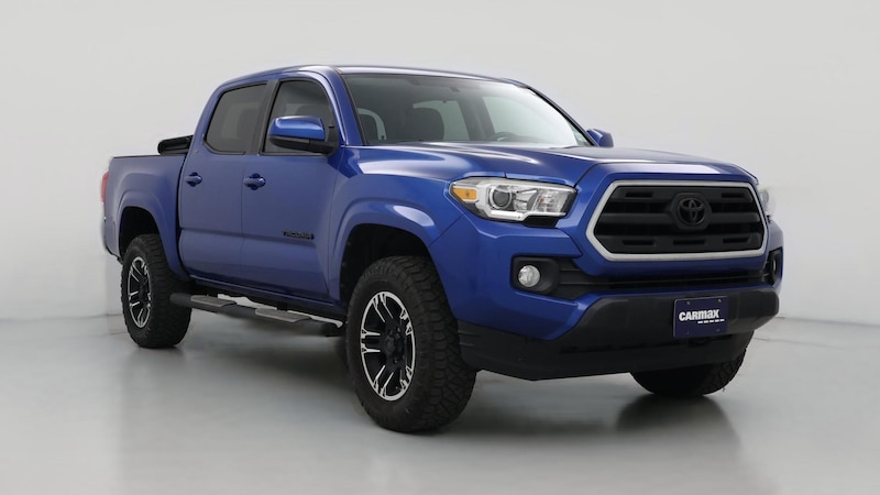 2016 Toyota Tacoma SR5 Hero Image