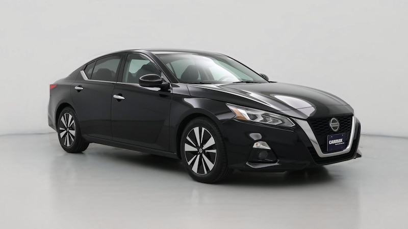 2019 Nissan Altima SL Hero Image