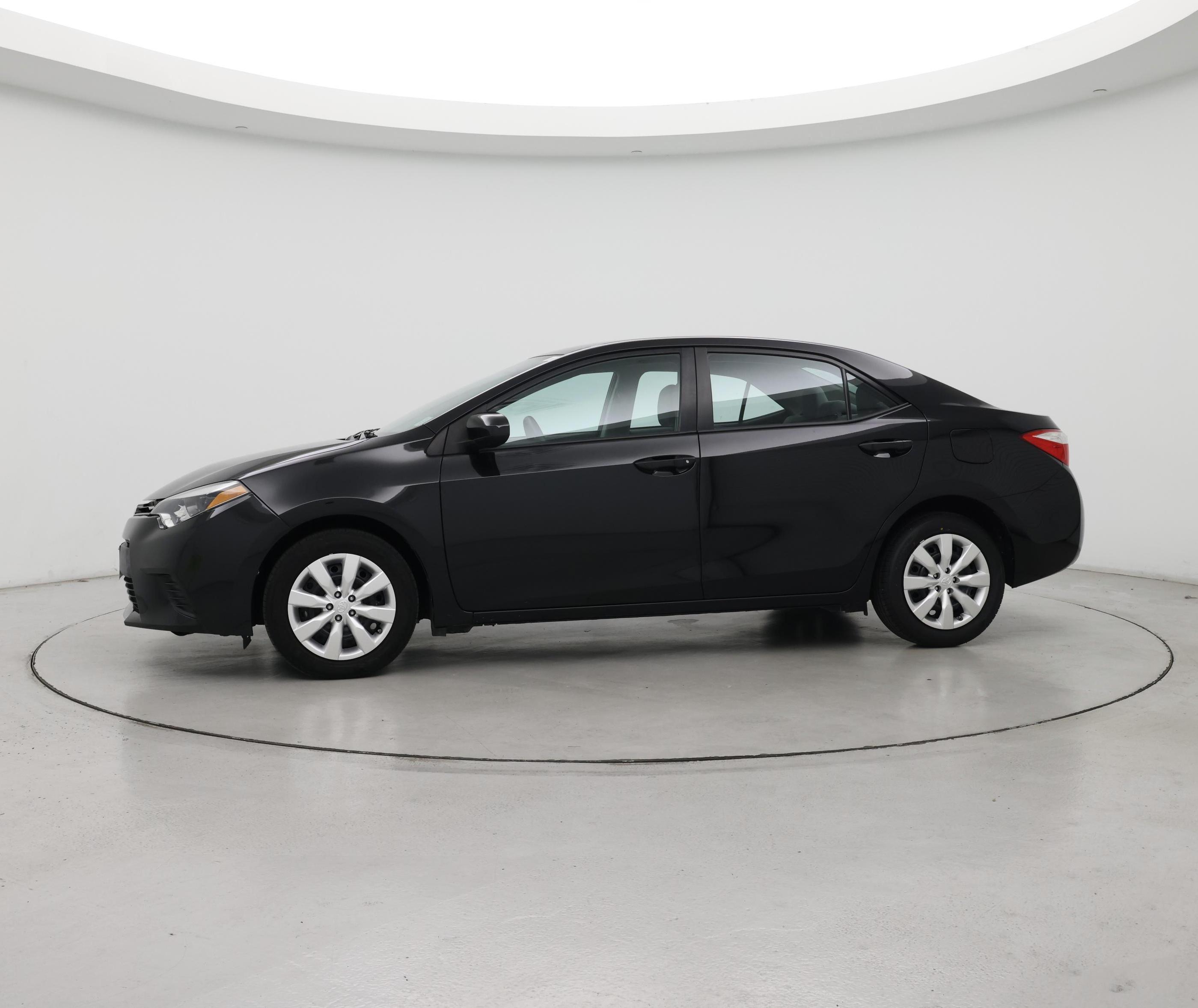 Thumbnail: 2014 Toyota Corolla - 3