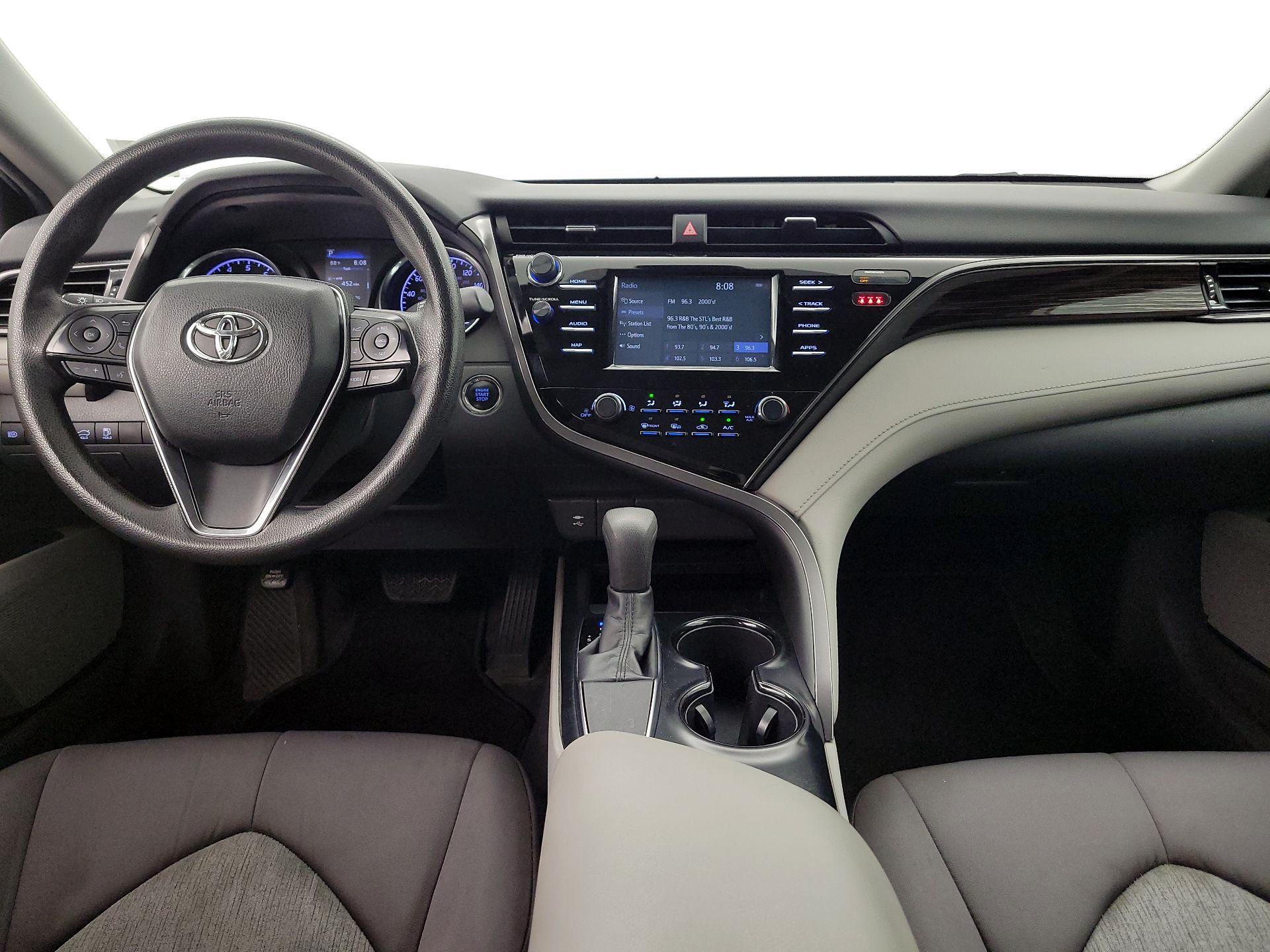 Thumbnail: 2019 Toyota Camry - 9