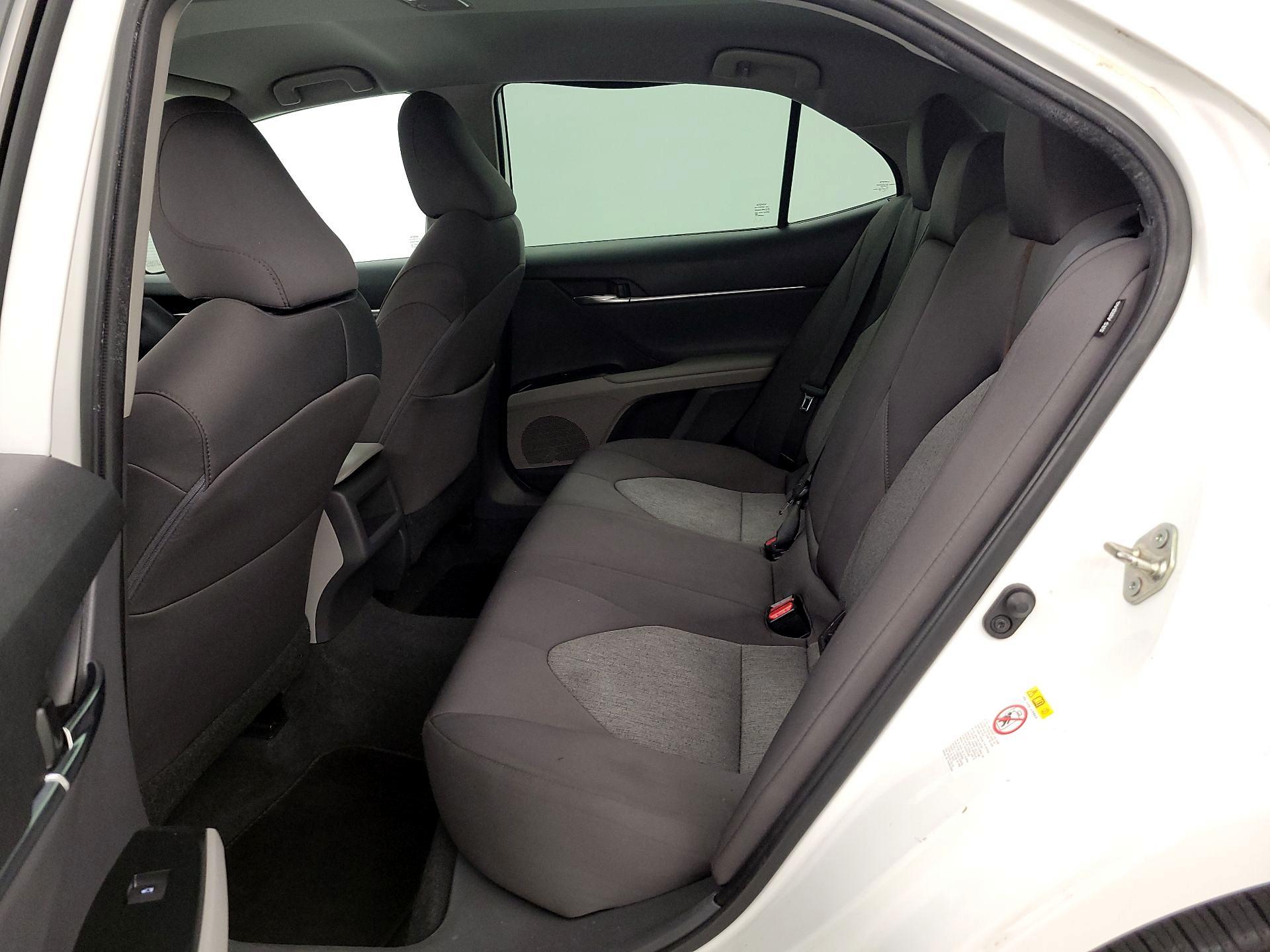 Thumbnail: 2019 Toyota Camry - 19