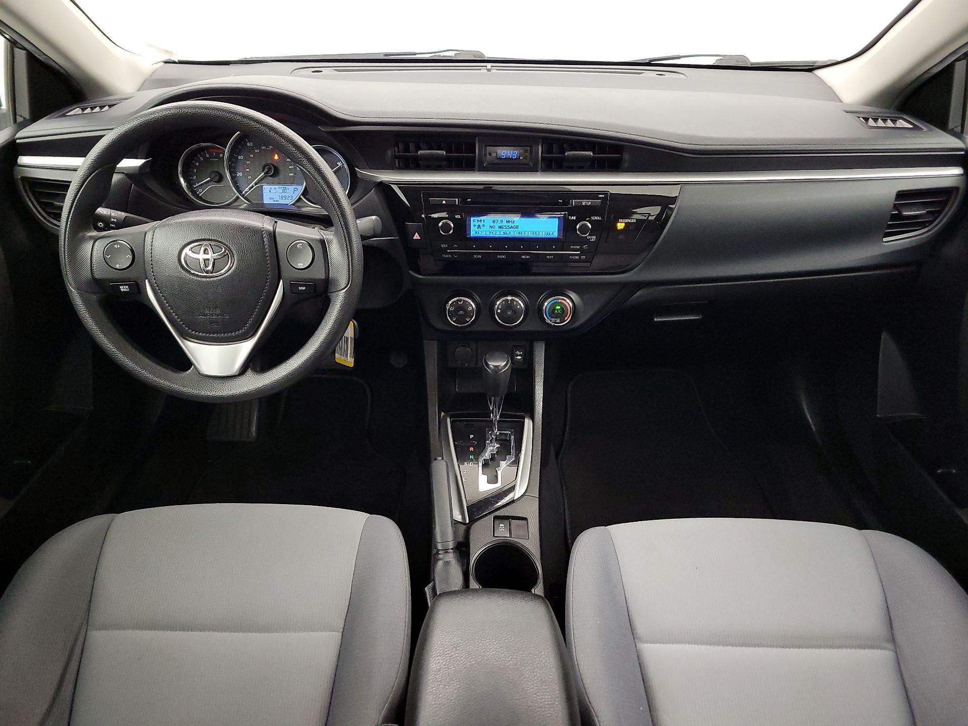 Thumbnail: 2015 Toyota Corolla - 9