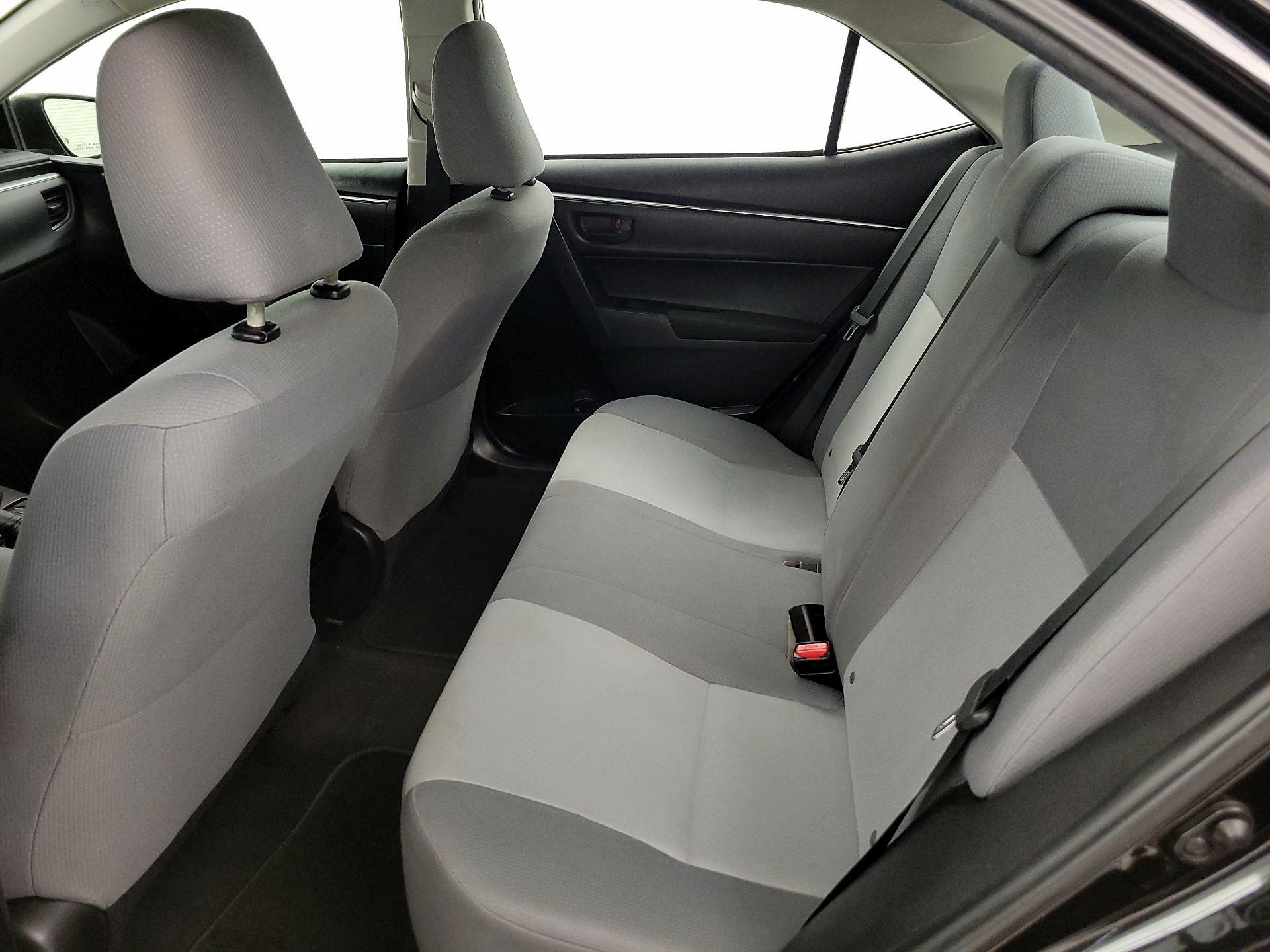 Thumbnail: 2015 Toyota Corolla - 19