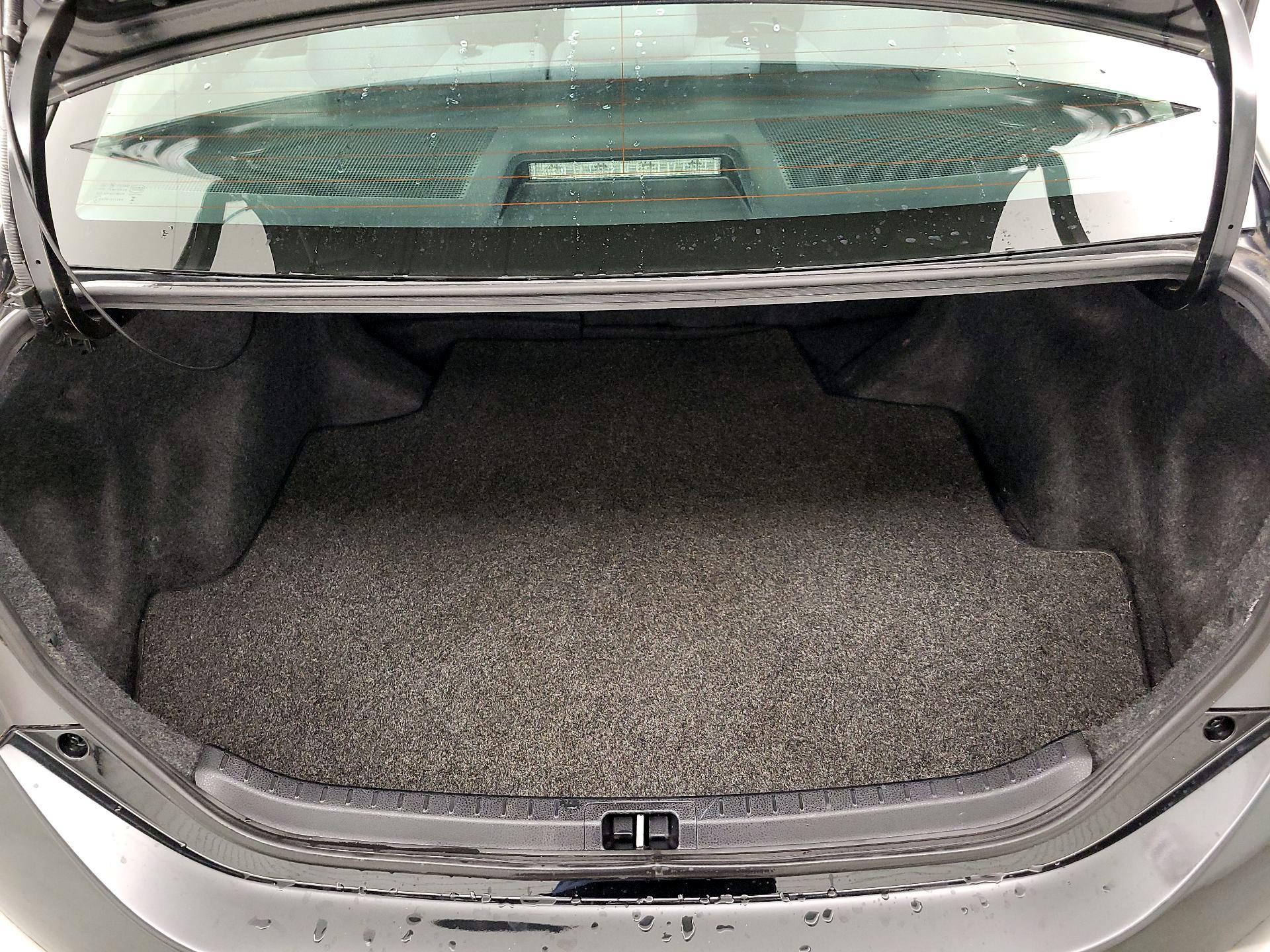 Thumbnail: 2015 Toyota Corolla - 20