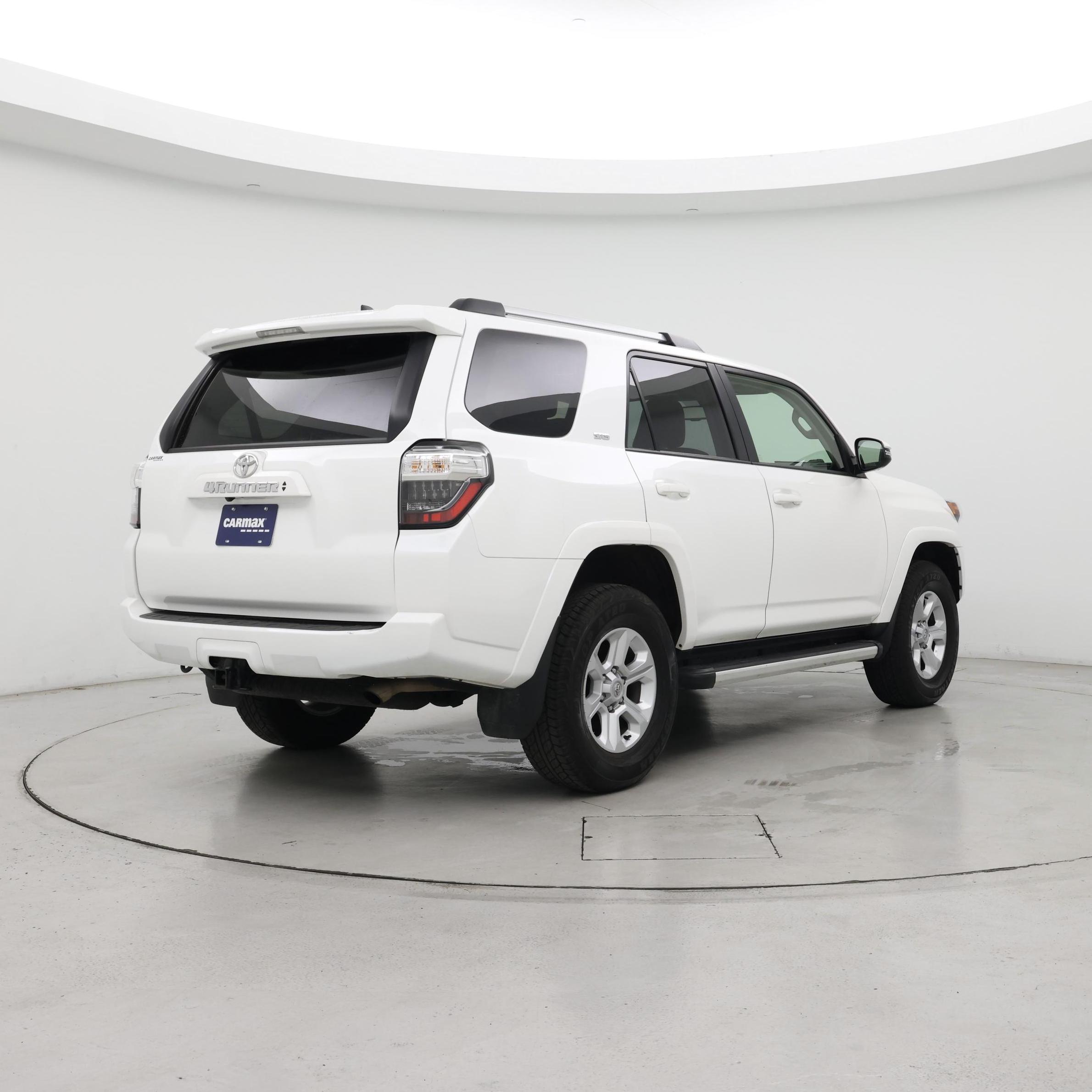 Thumbnail: 2023 Toyota 4Runner - 8