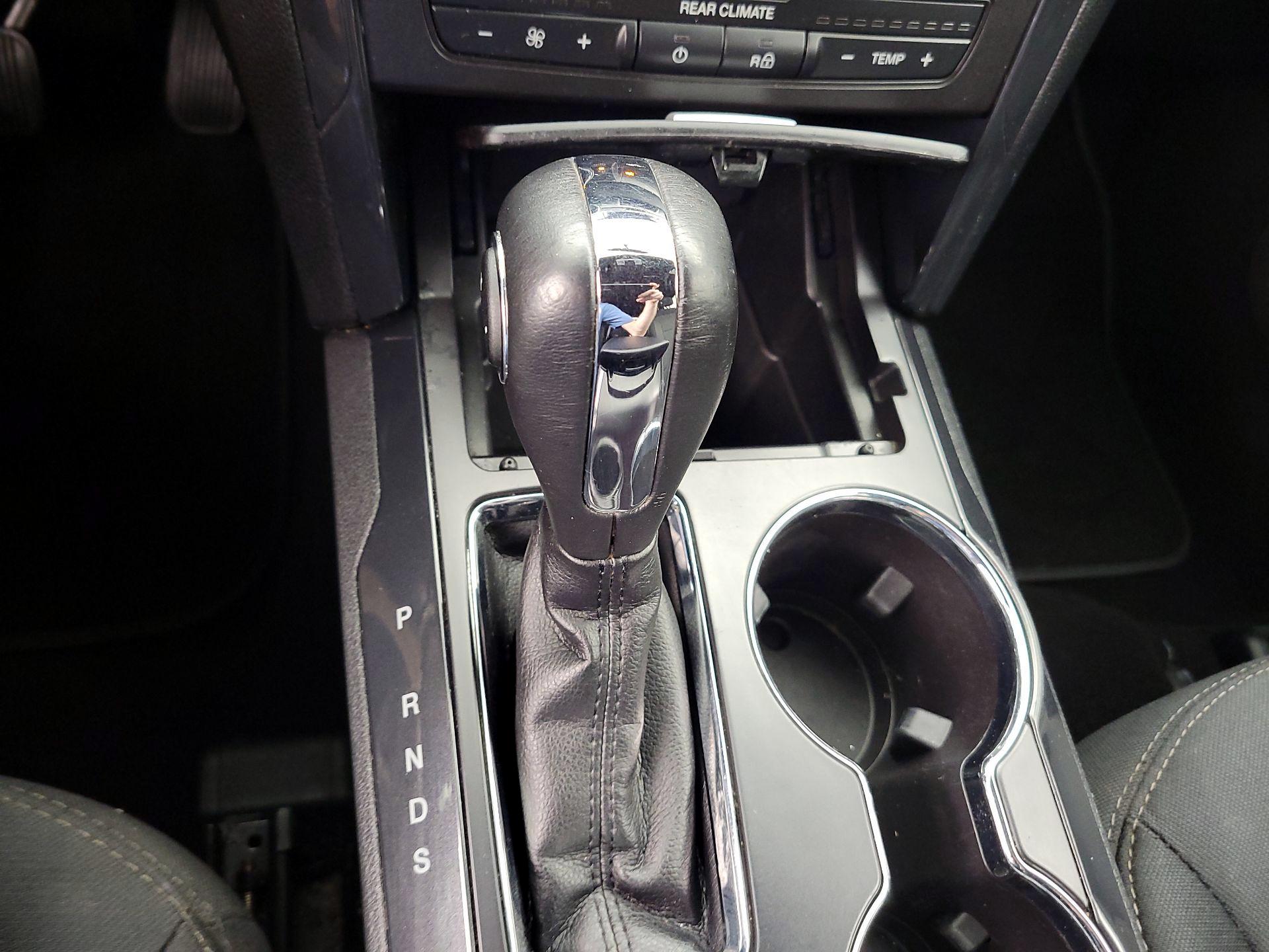 Thumbnail: 2019 Ford Explorer - 17