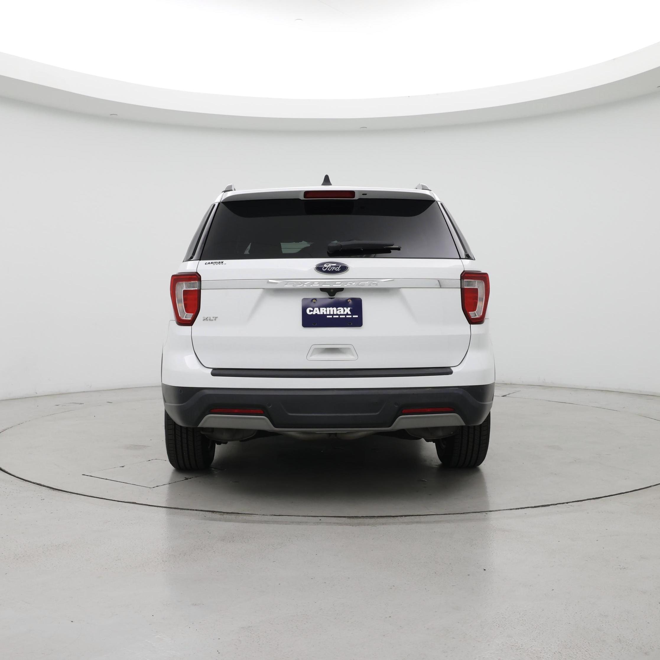 Thumbnail: 2019 Ford Explorer - 6