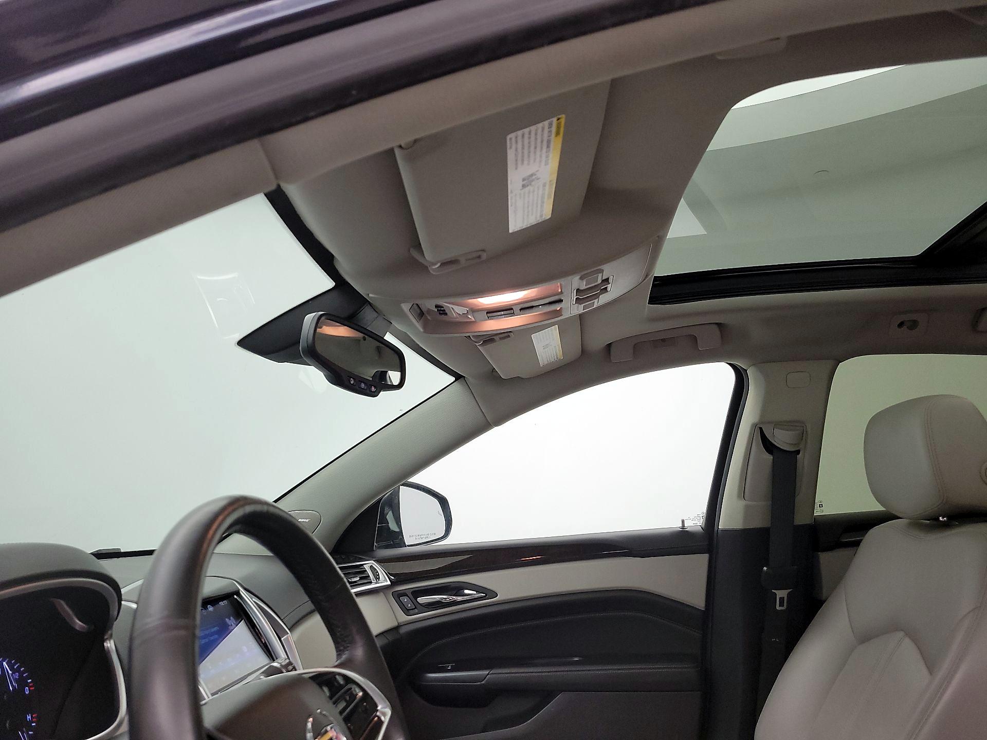 Thumbnail: 2015 Cadillac SRX - 19