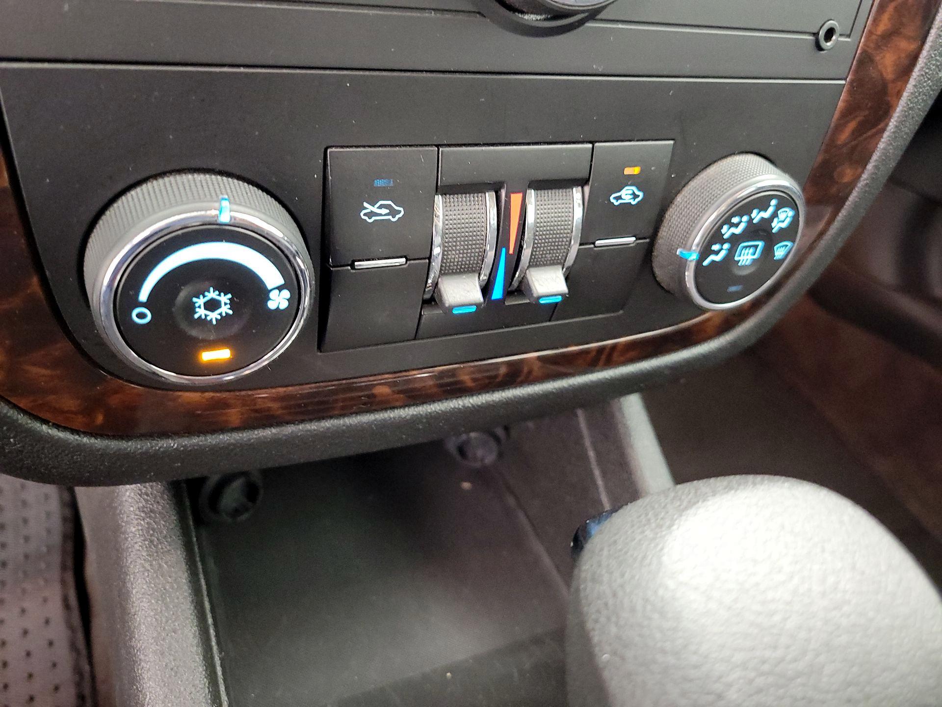 Thumbnail: 2016 Chevrolet Impala - 15