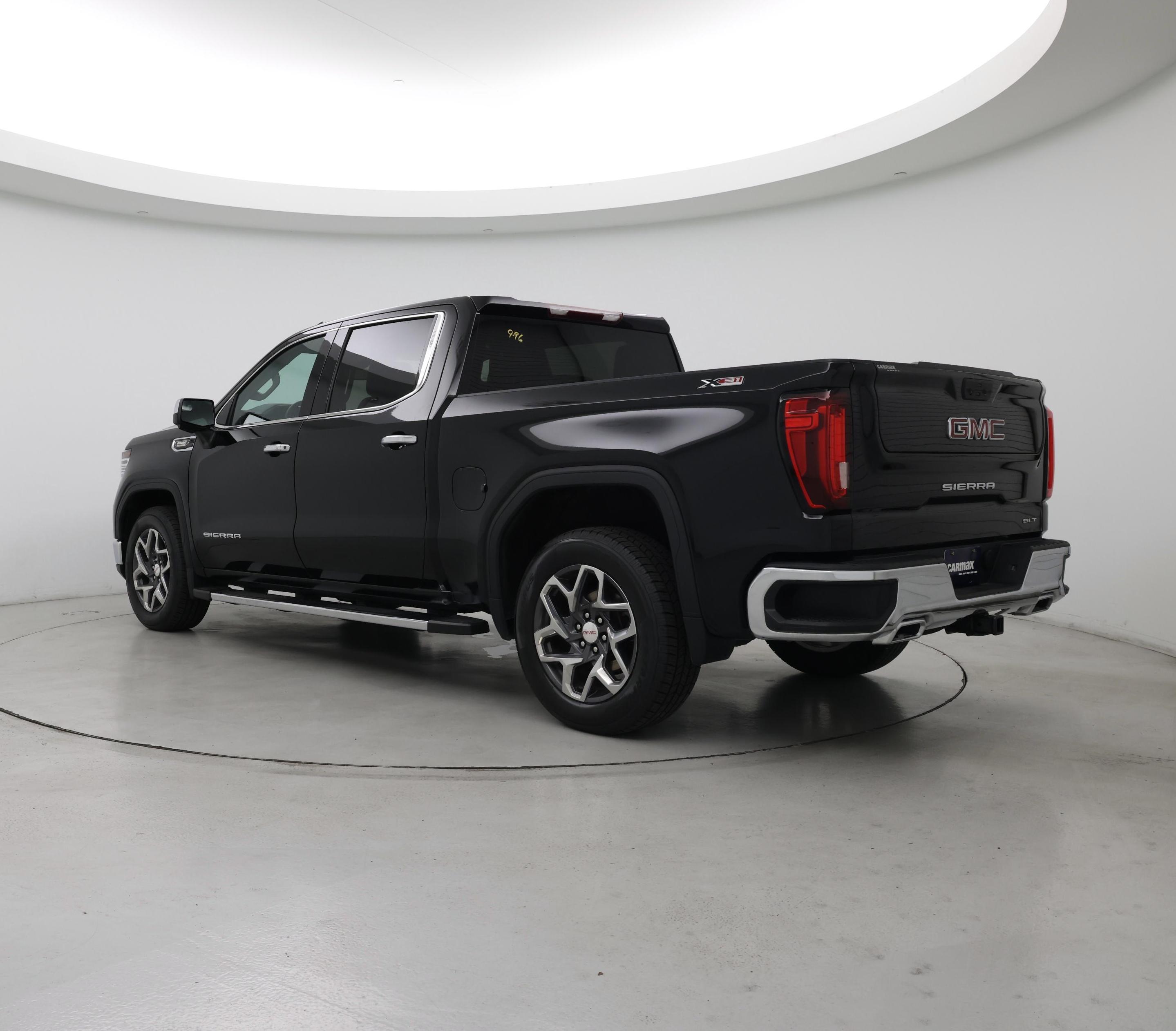 Thumbnail: 2023 GMC Sierra 1500 - 2