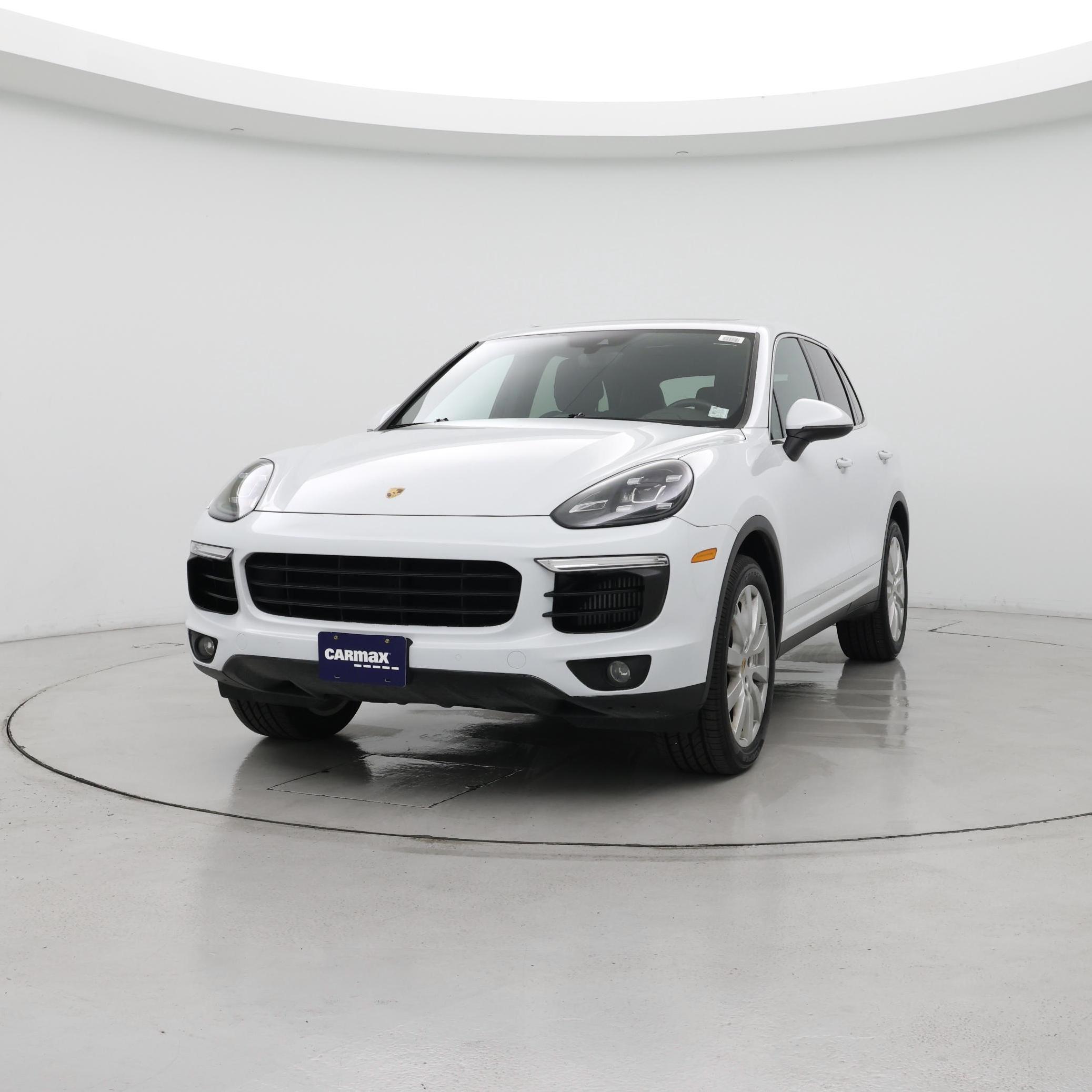 Thumbnail: 2017 Porsche Cayenne - 4