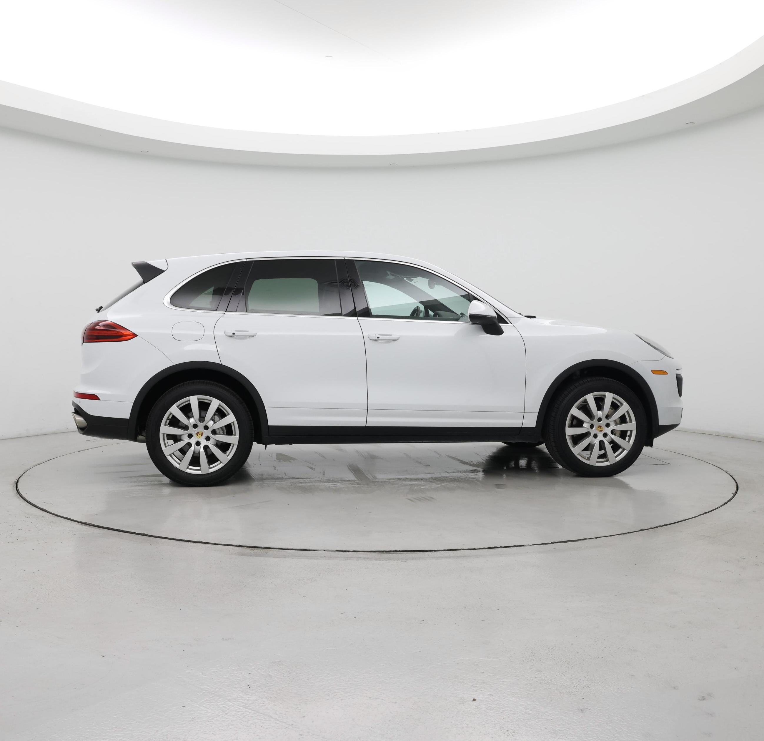 Thumbnail: 2017 Porsche Cayenne - 7
