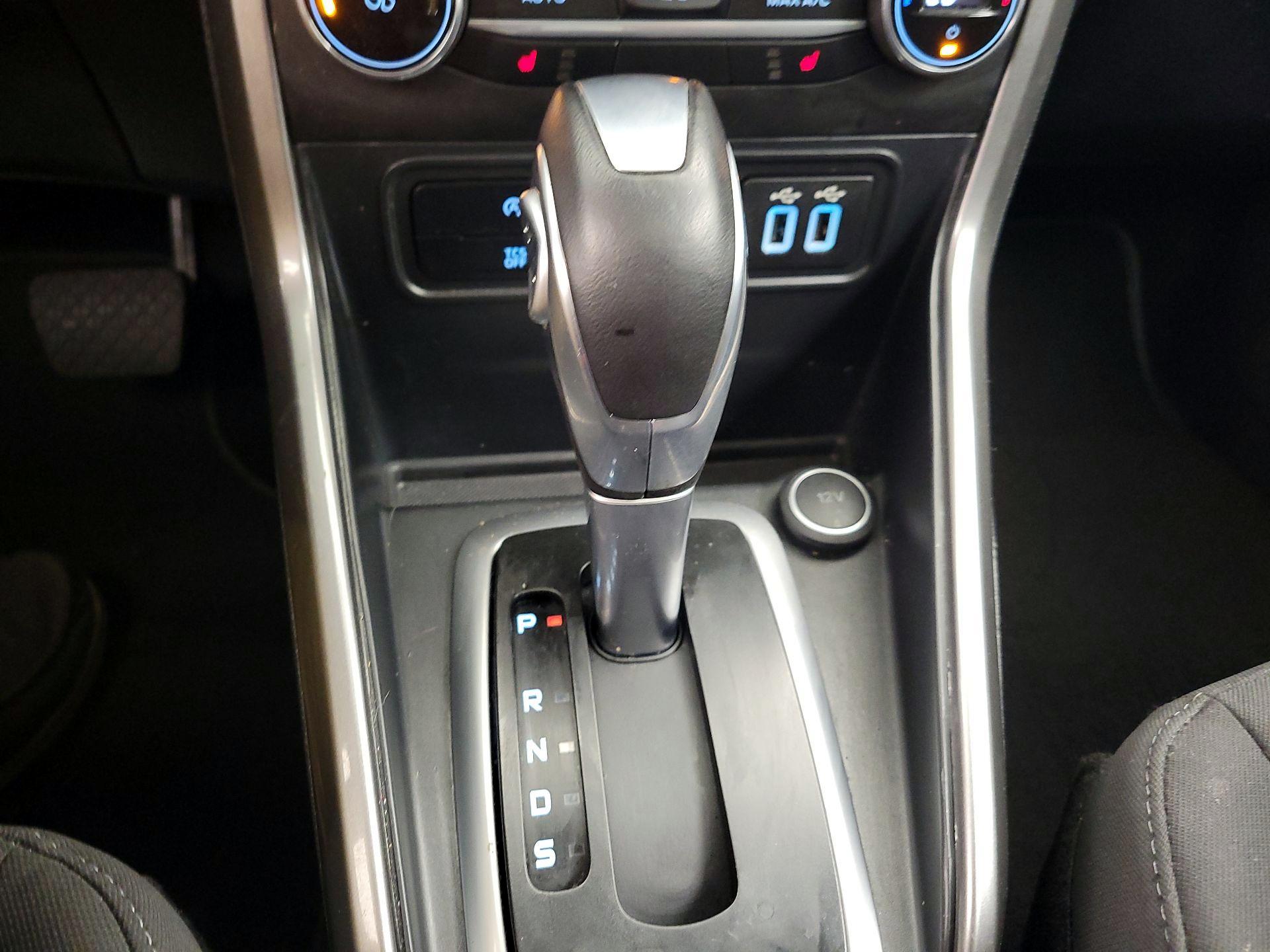 Thumbnail: 2021 Ford EcoSport - 17