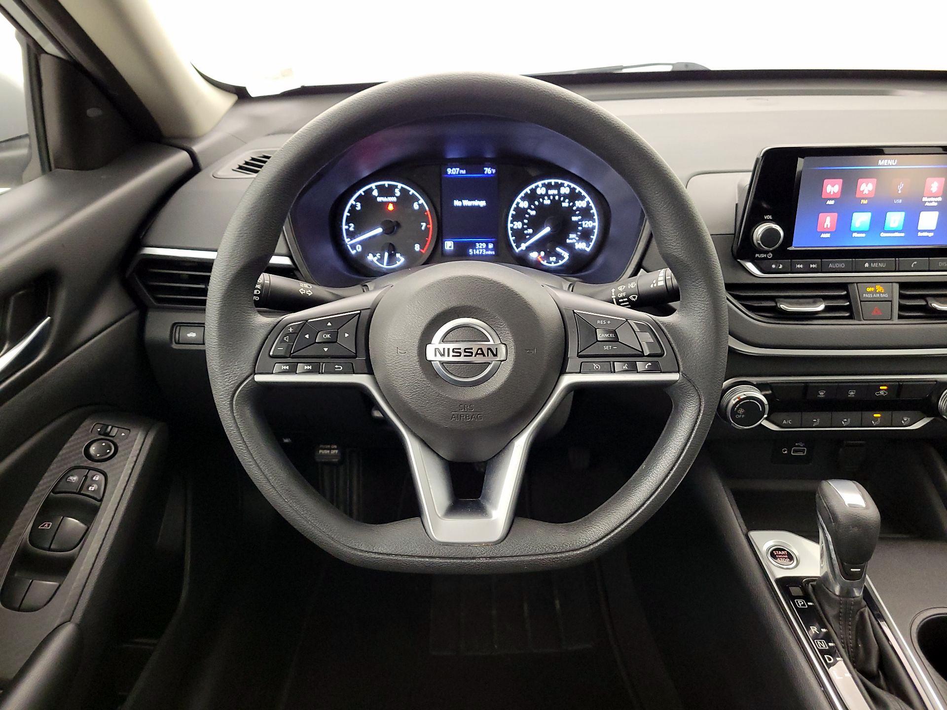 Thumbnail: 2021 Nissan Altima - 9