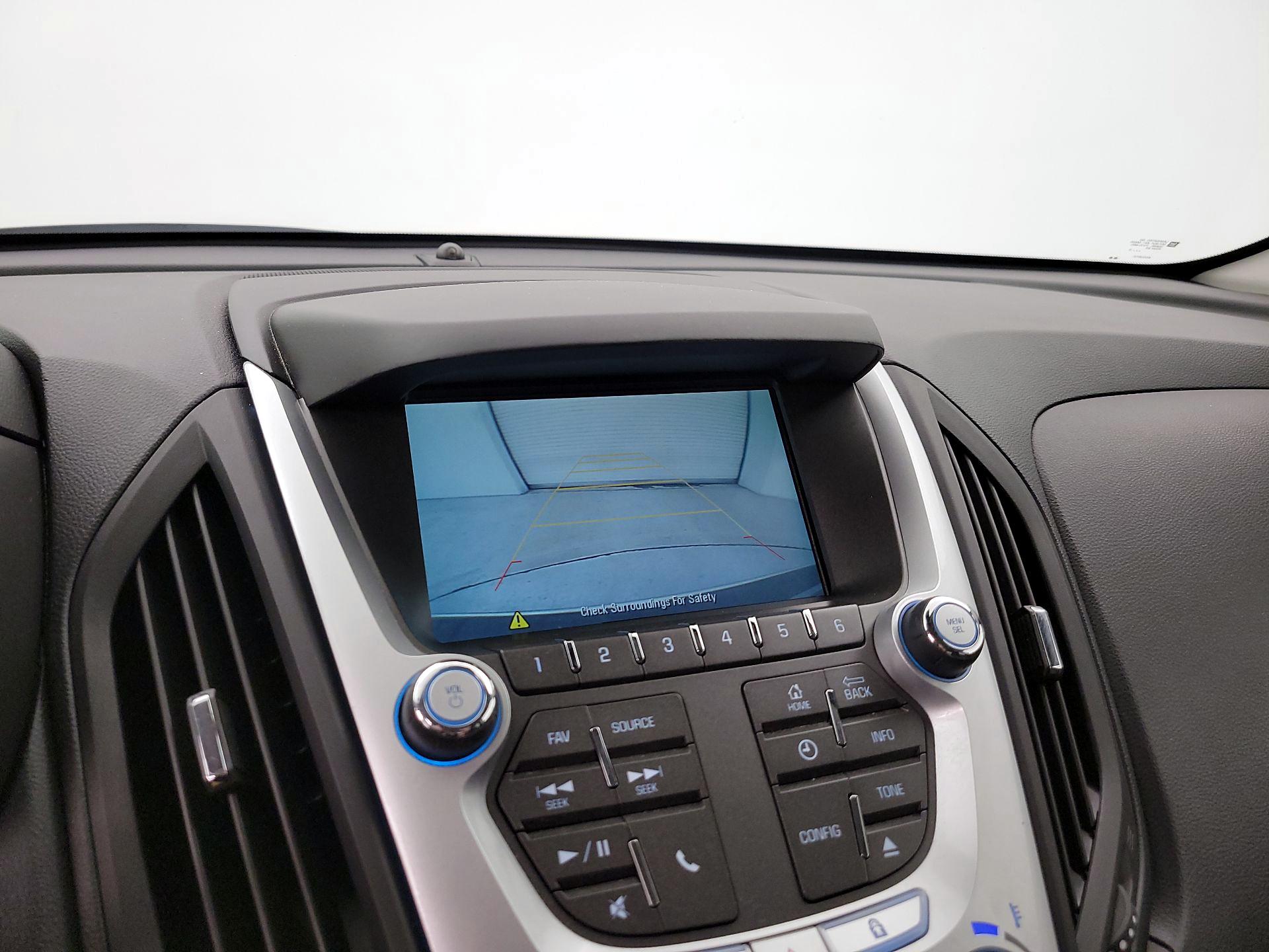 Thumbnail: 2015 Chevrolet Equinox - 14