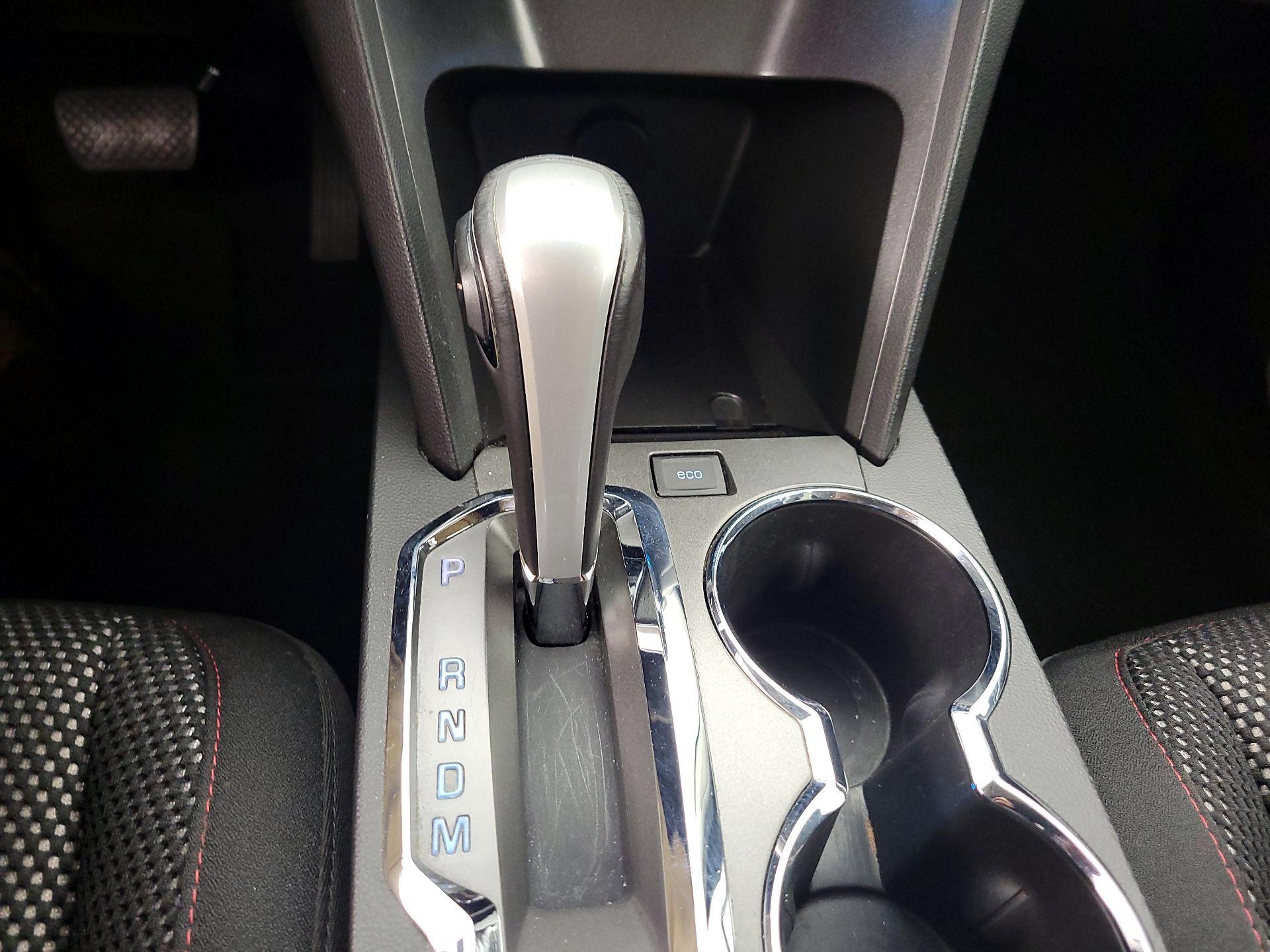 Thumbnail: 2015 Chevrolet Equinox - 17