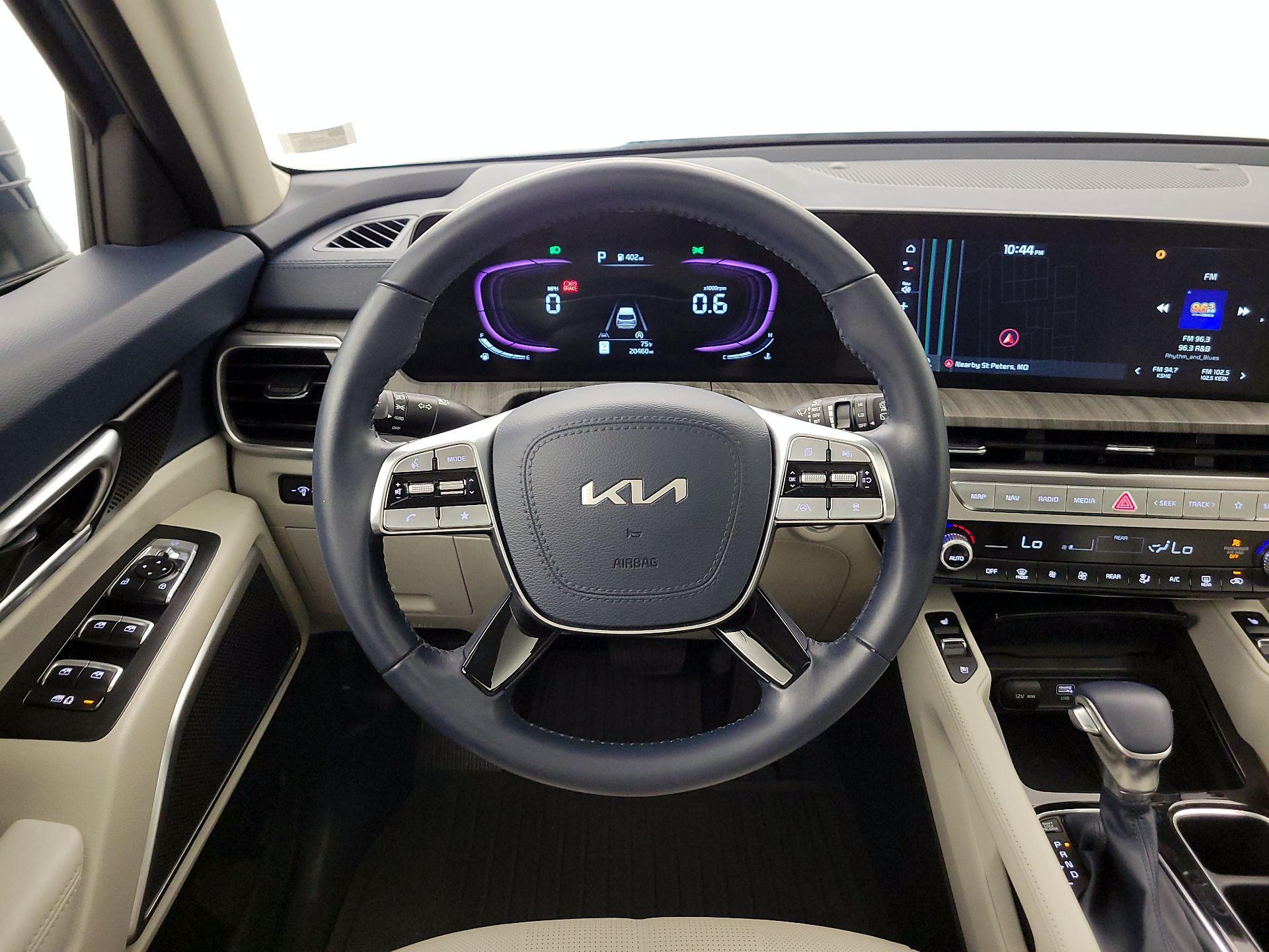 Thumbnail: 2023 Kia Telluride - 10